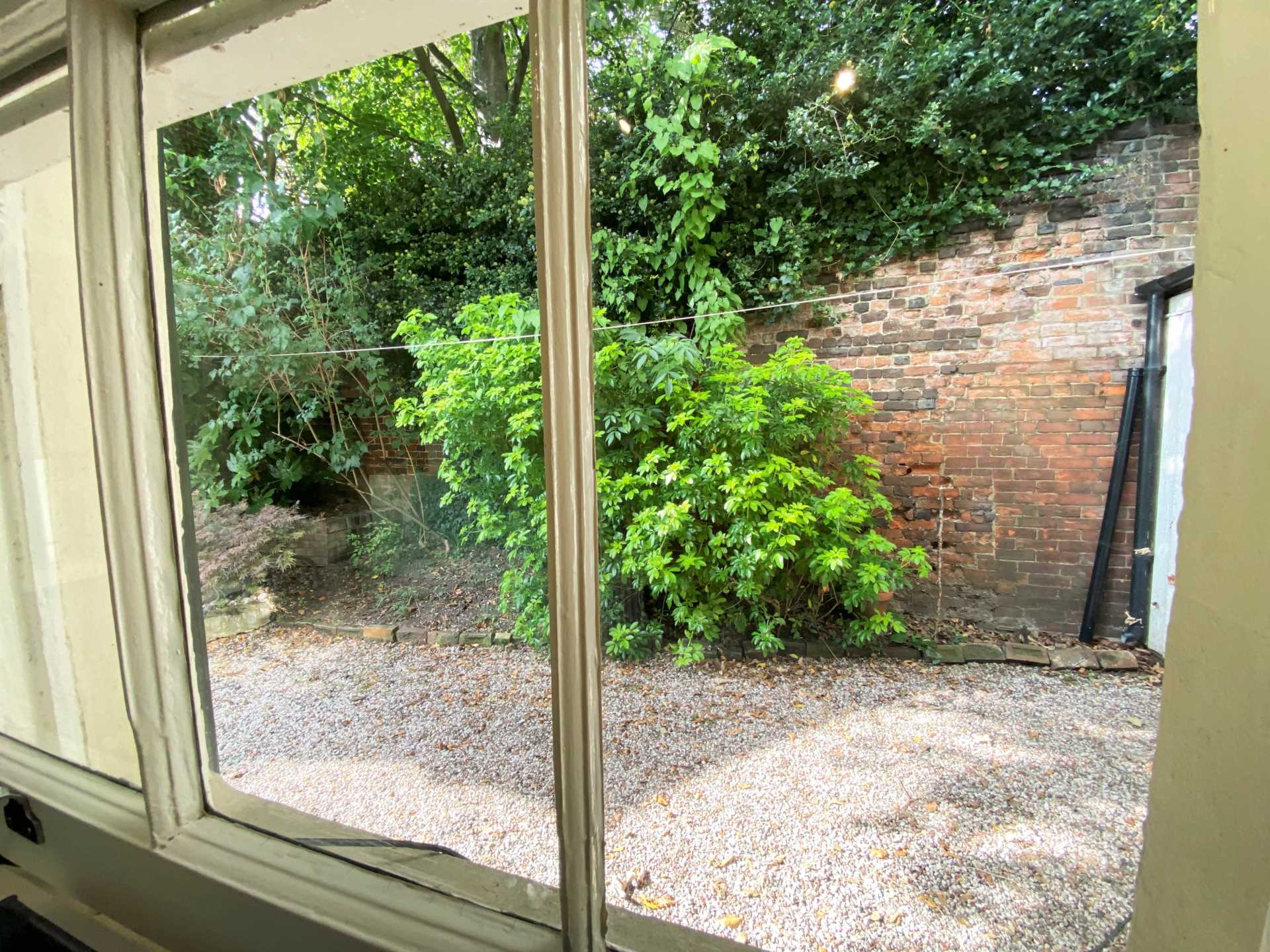 Additional Property Image 4 bedroom Terraced to rent in Canterbury 12