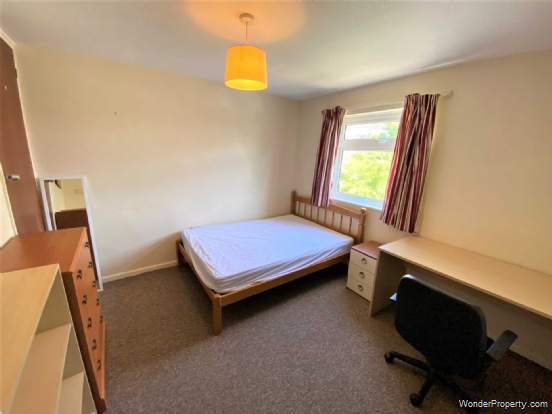 Additional Property Image 3 bedroom Semi Detached to rent in Canterbury 2