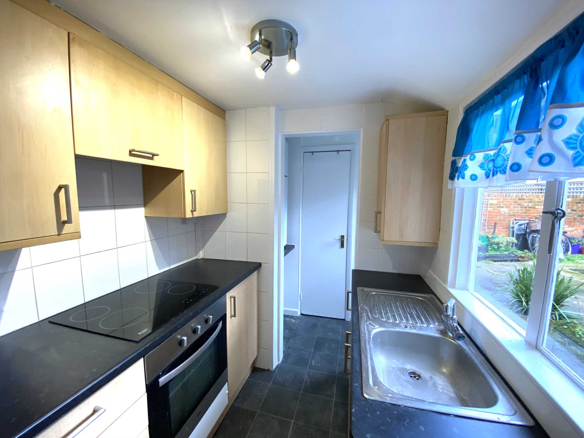 Additional Property Image 2 bedroom Terraced to rent in Canterbury 6
