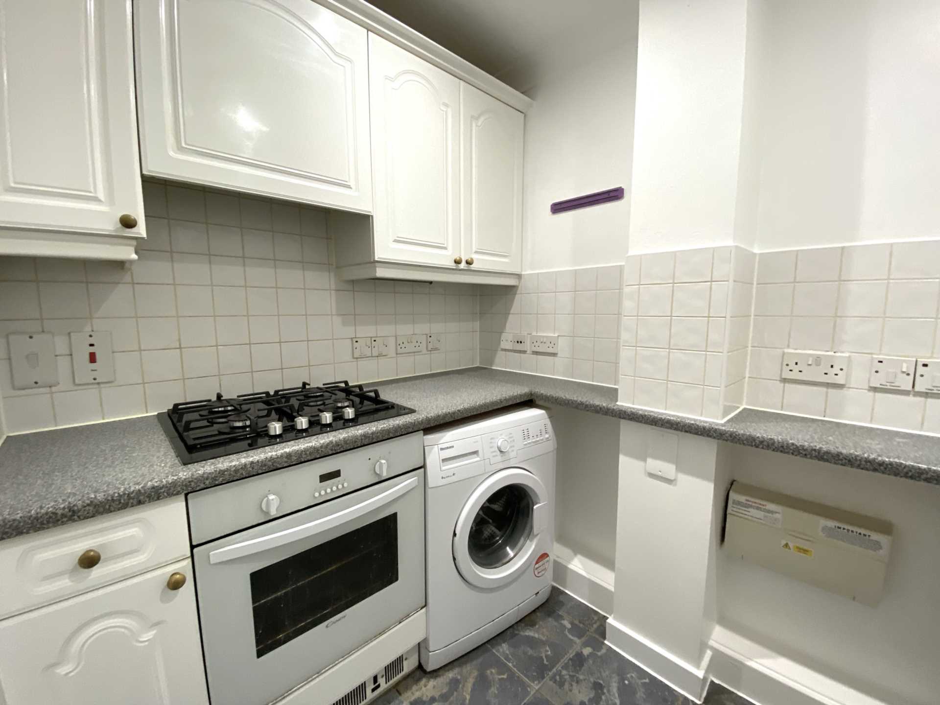 Additional Property Image 1 bedroom Flat to rent in Canterbury 5