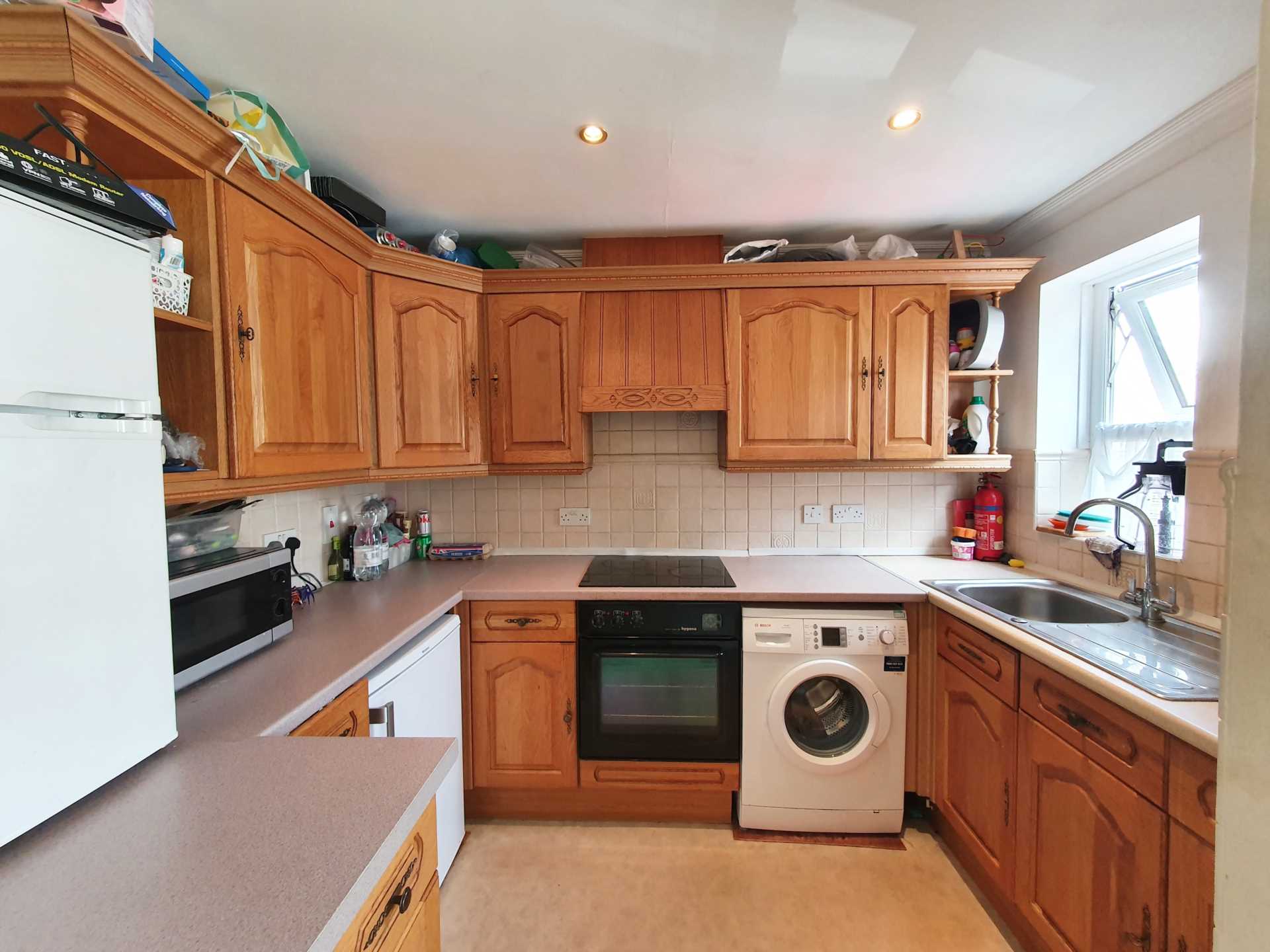 Additional Property Image 2 bedroom Flat to rent in Canterbury 3