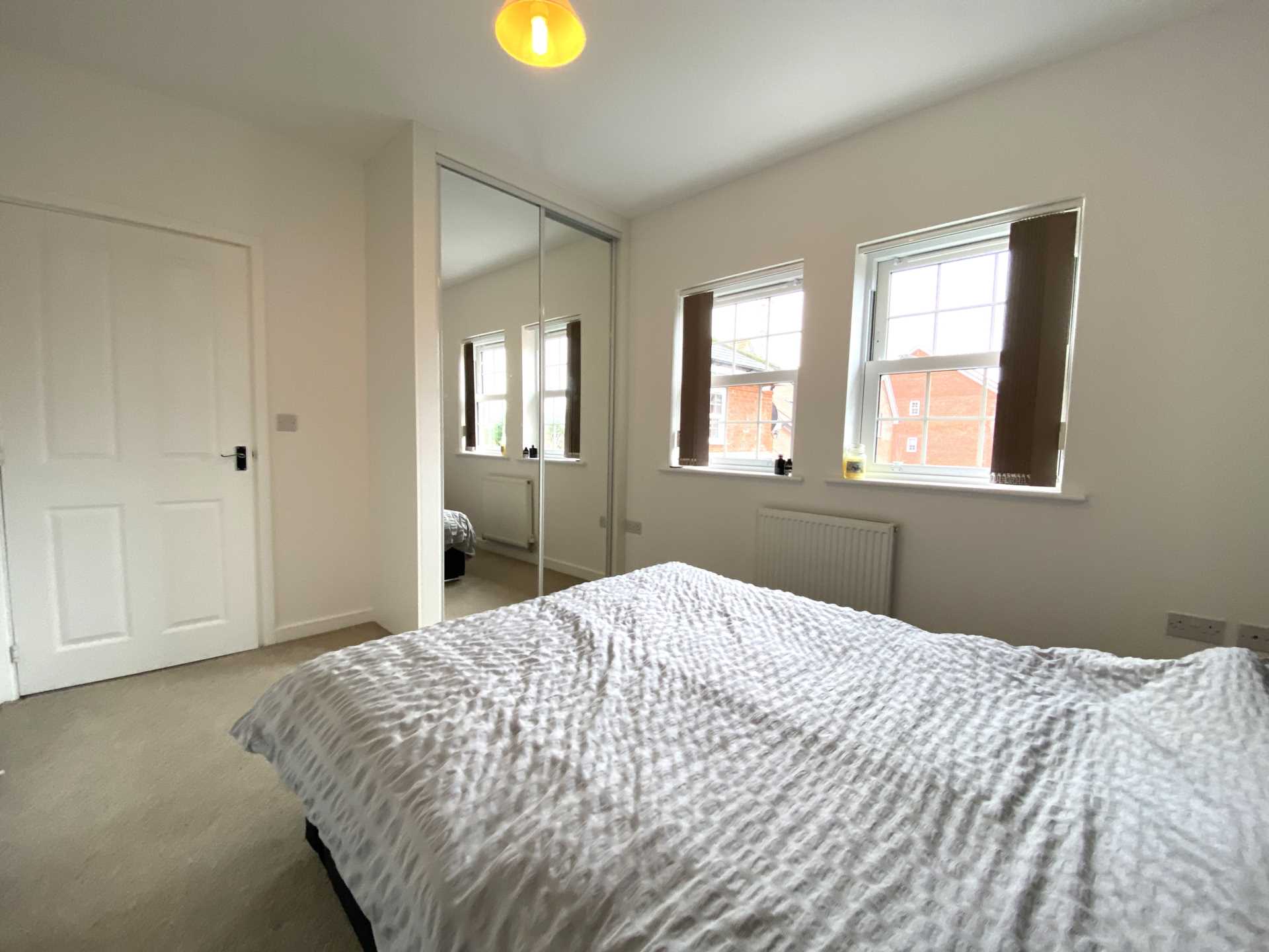 Additional Property Image 2 bedroom Flat to rent in Canterbury 6