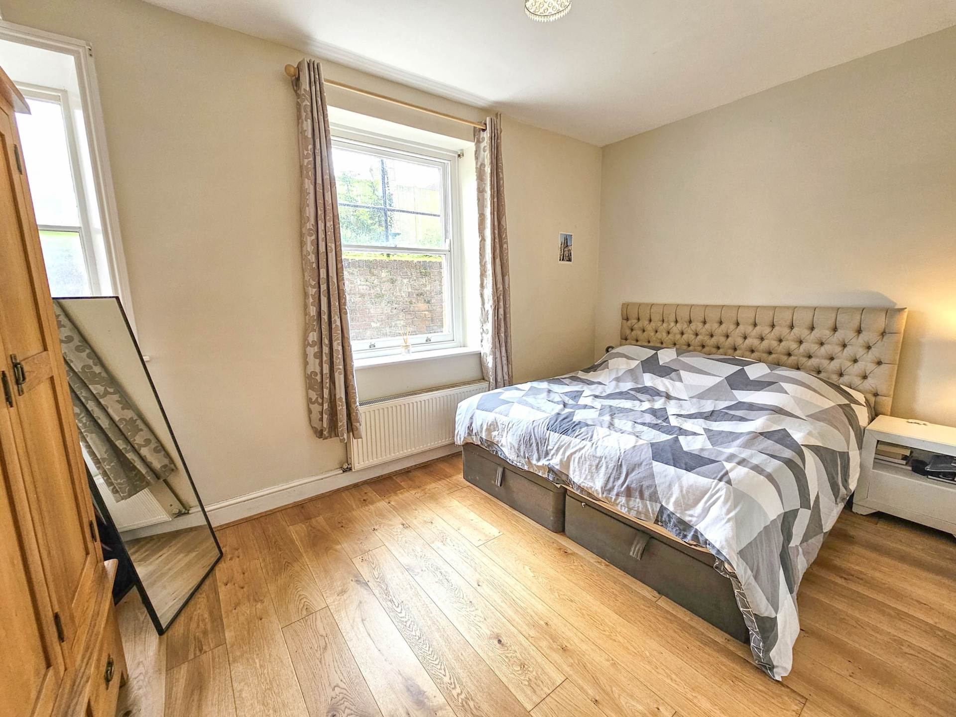 Additional Property Image 2 bedroom Apartment for sale in Canterbury 8