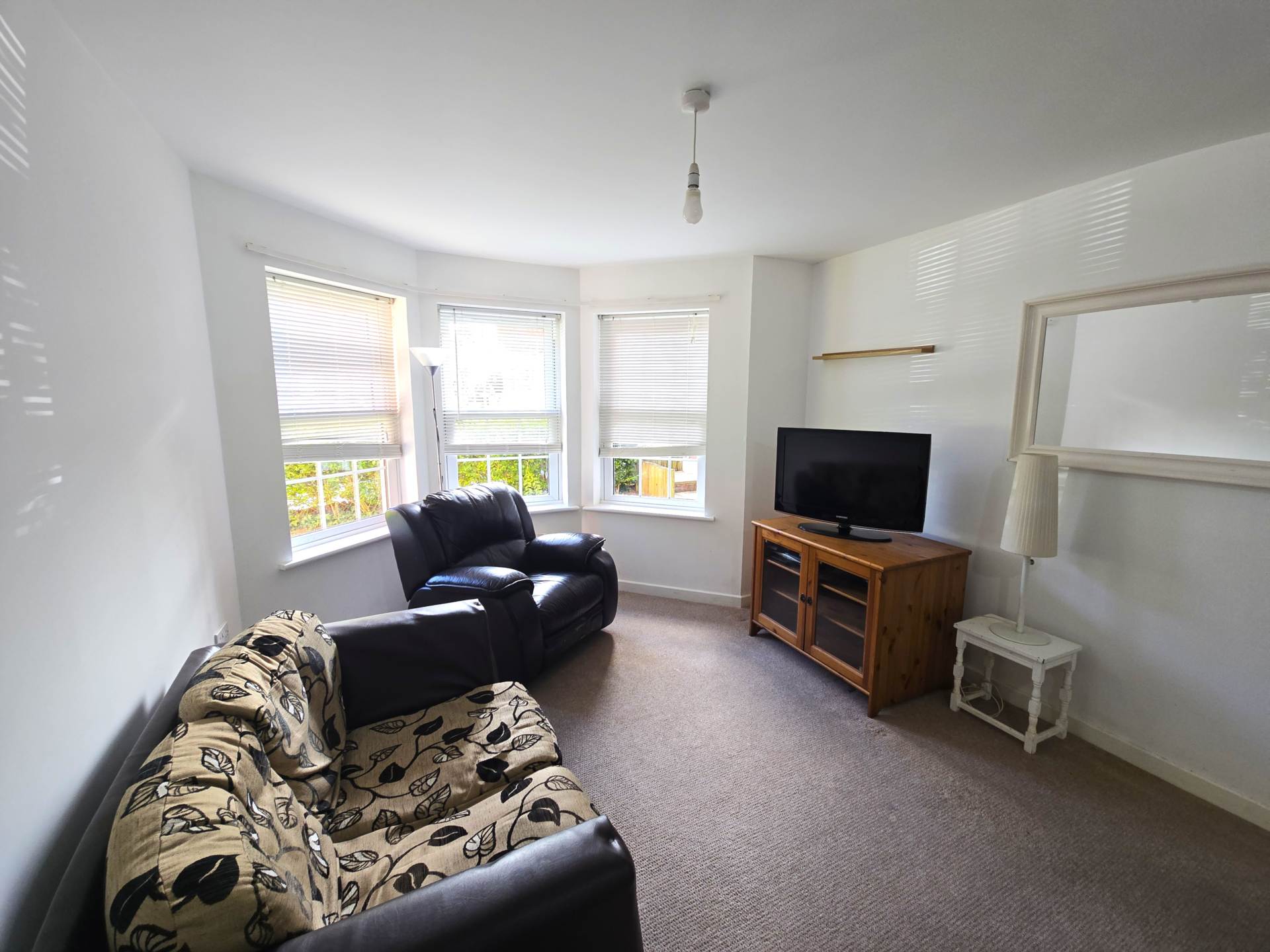 Additional Property Image 2 bedroom Apartment for sale in Canterbury 5