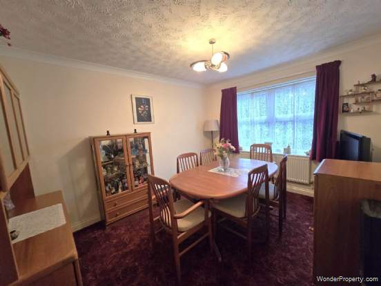 Additional Property Image 4 bedroom Detached for sale in Canterbury 10