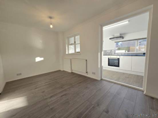 Additional Property Image 2 bedroom End of Terrace for sale in Canterbury 5