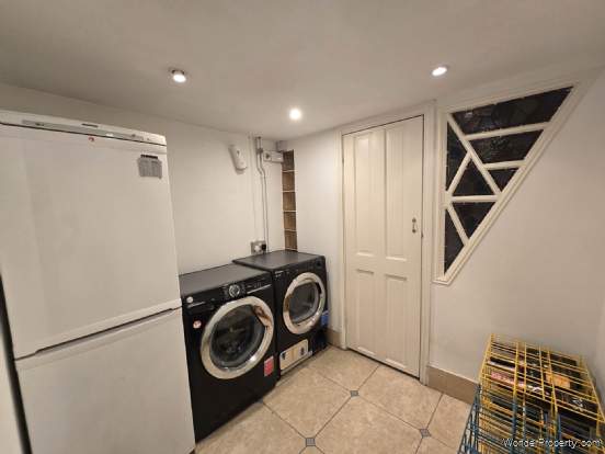 Additional Property Image 3 bedroom Town House for sale in Canterbury 8
