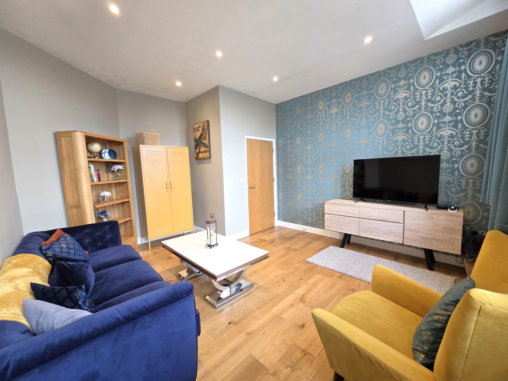 Additional Property Image 2 bedroom Apartment for sale in Canterbury 9