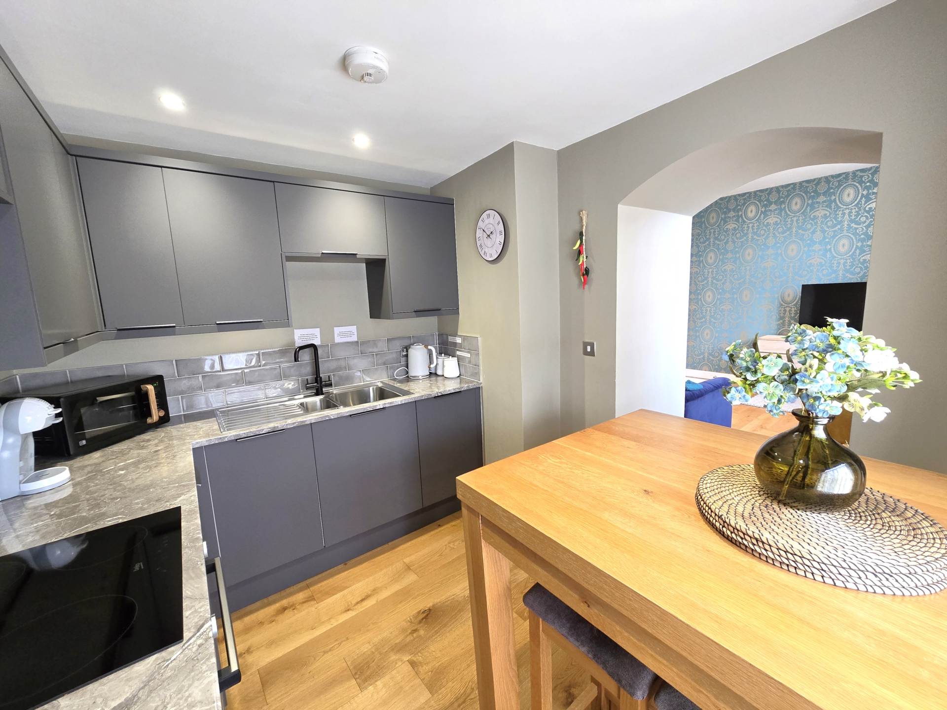 Additional Property Image 2 bedroom Apartment for sale in Canterbury 11