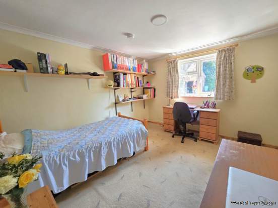 Additional Property Image 2 bedroom Detached Bungalow for sale in Canterbury 9