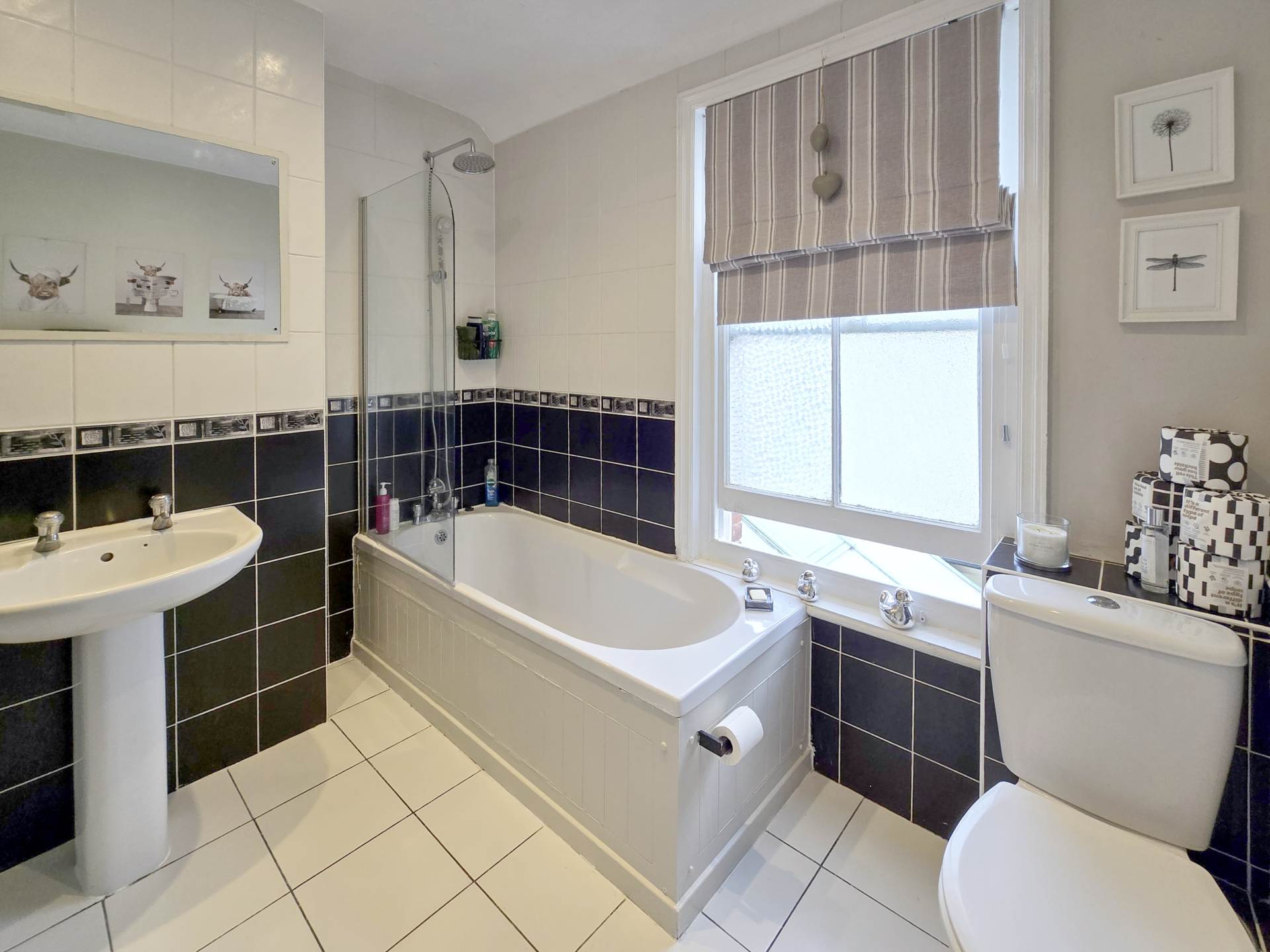 Additional Property Image 4 bedroom Semi Detached for sale in Canterbury 8