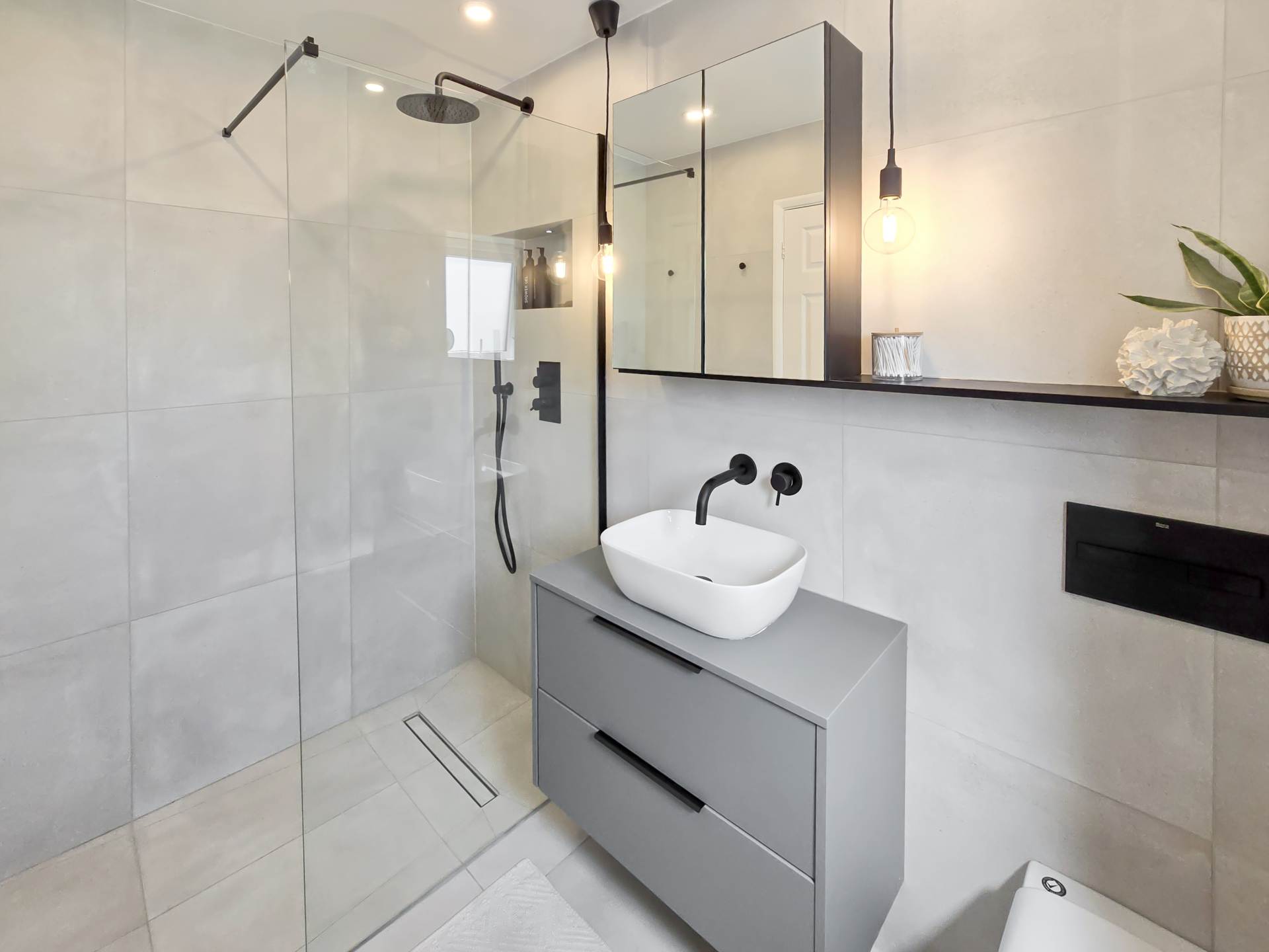 Additional Property Image 4 bedroom Detached for sale in Canterbury 4