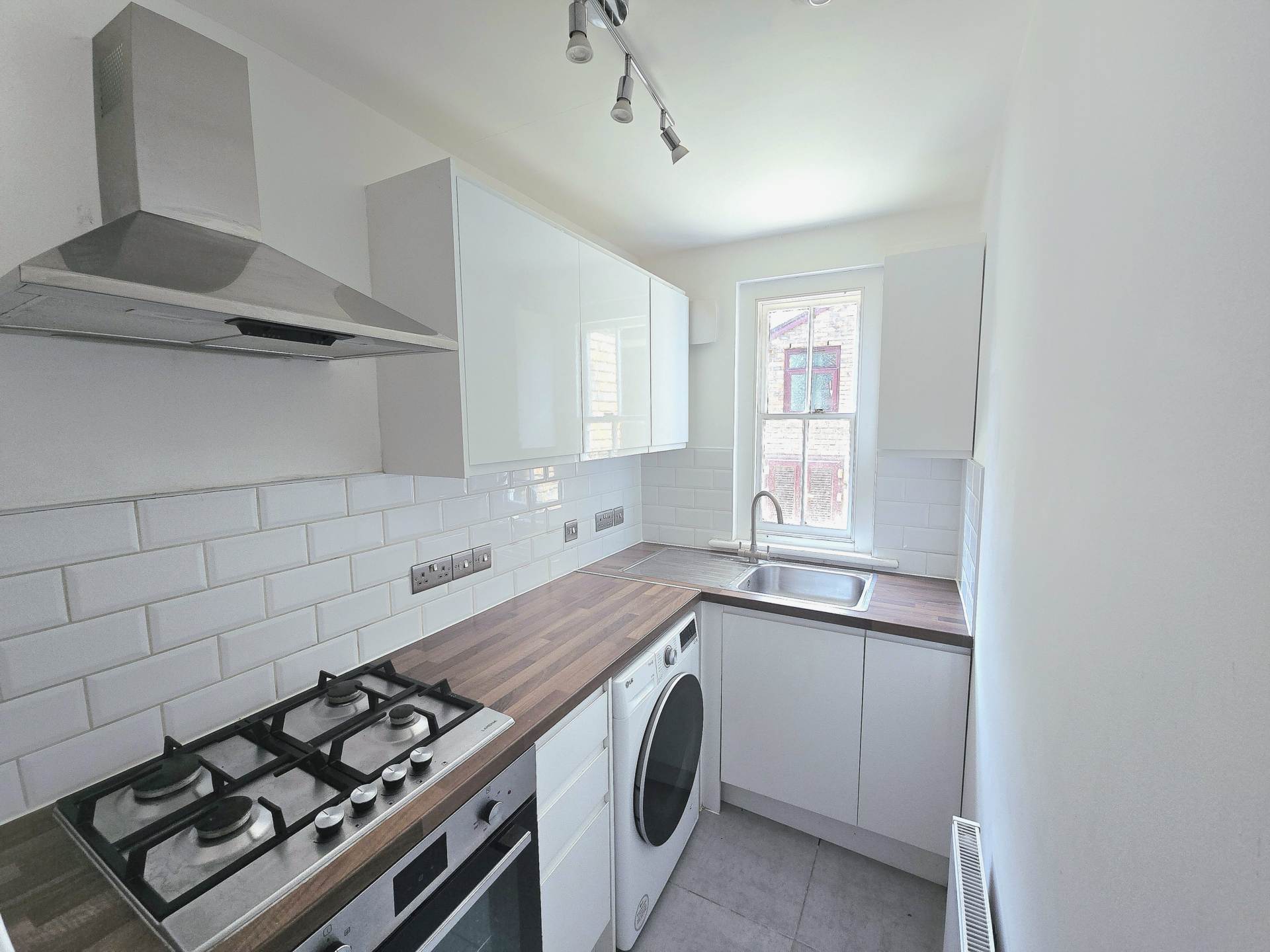 Additional Property Image 1 bedroom Terraced for sale in Canterbury 3