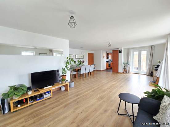 Additional Property Image 2 bedroom Apartment for sale in Canterbury 2