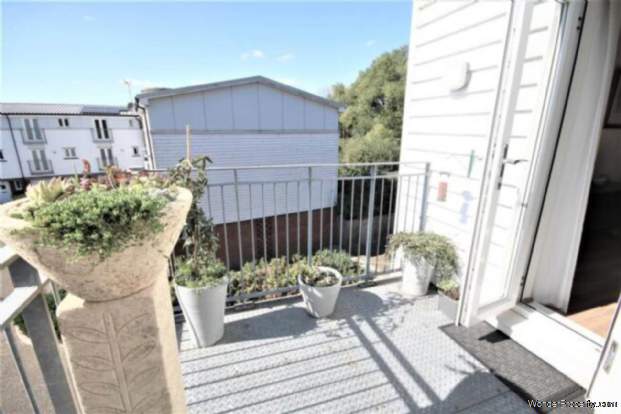 Additional Property Image 2 bedroom Apartment for sale in Canterbury 4