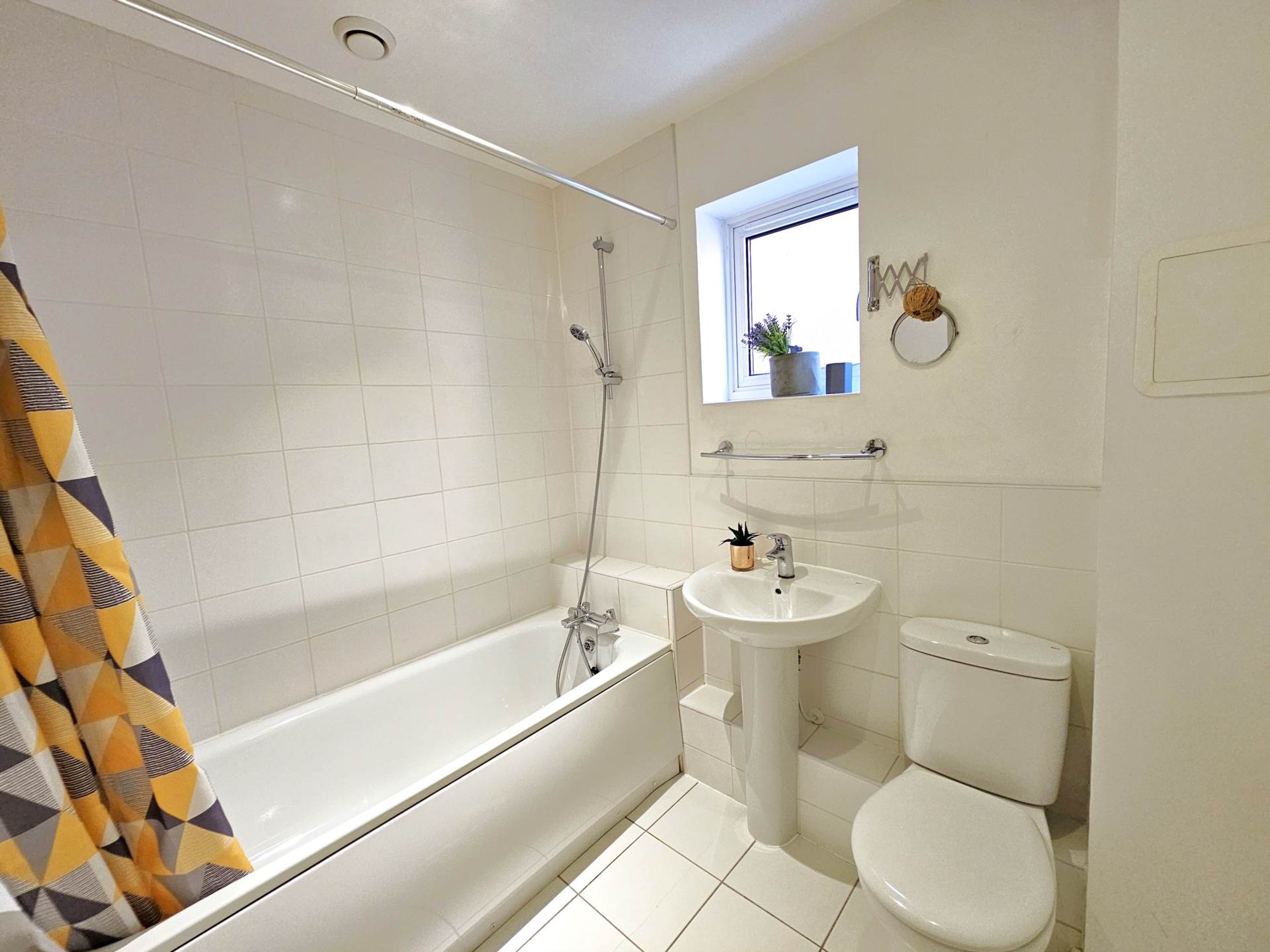 Additional Property Image 2 bedroom Apartment for sale in Canterbury 13