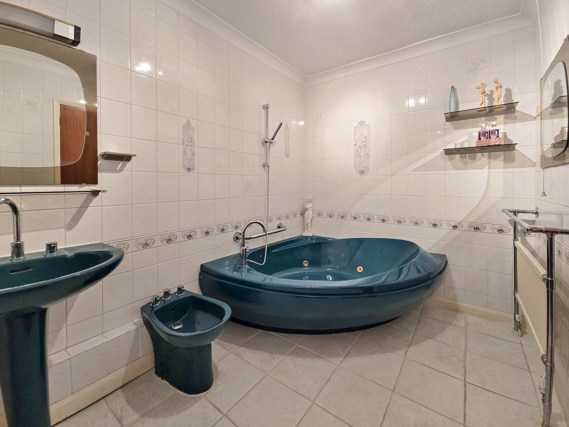 Additional Property Image 4 bedroom Detached for sale in Canterbury 18