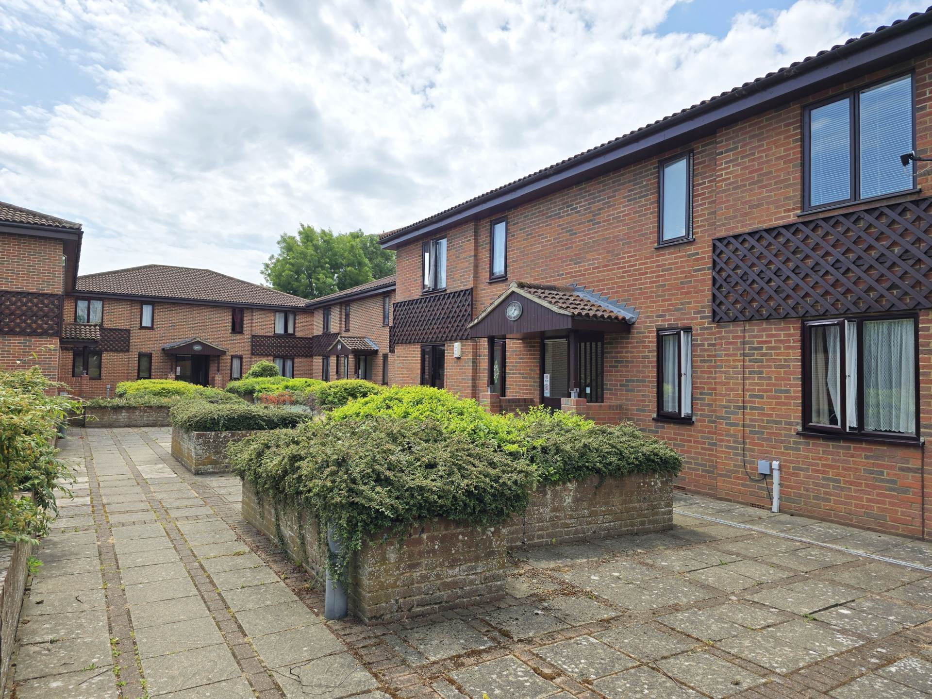 Additional Property Image 2 bedroom Apartment for sale in Canterbury 2
