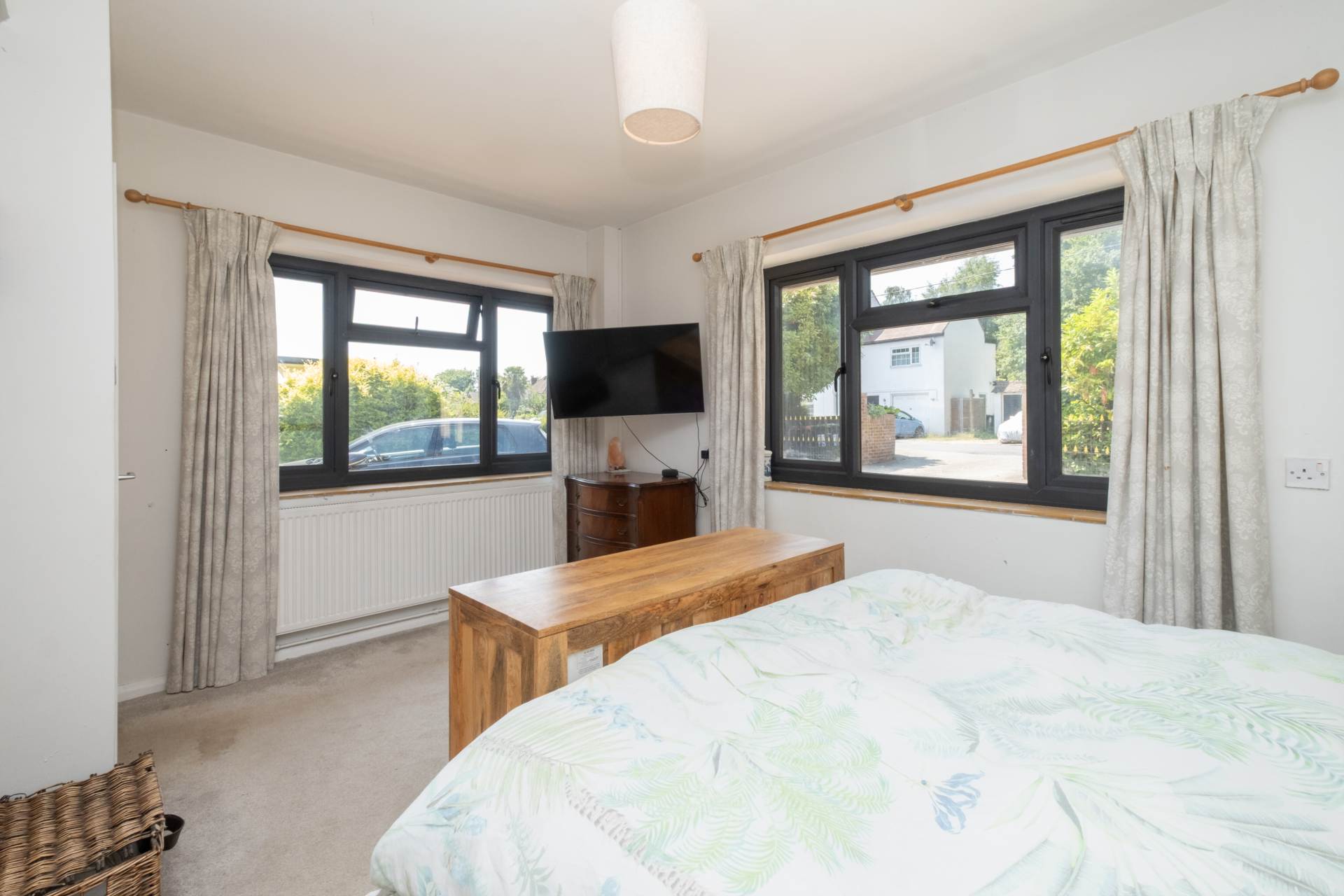 Additional Property Image 3 bedroom Detached Bungalow for sale in Canterbury 13