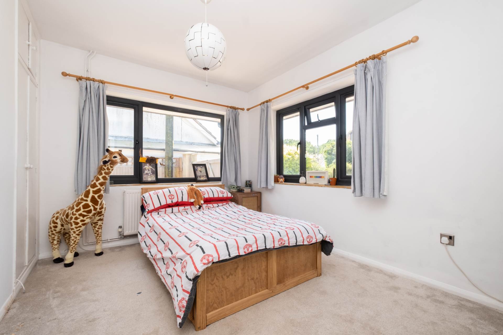 Additional Property Image 3 bedroom Detached Bungalow for sale in Canterbury 14