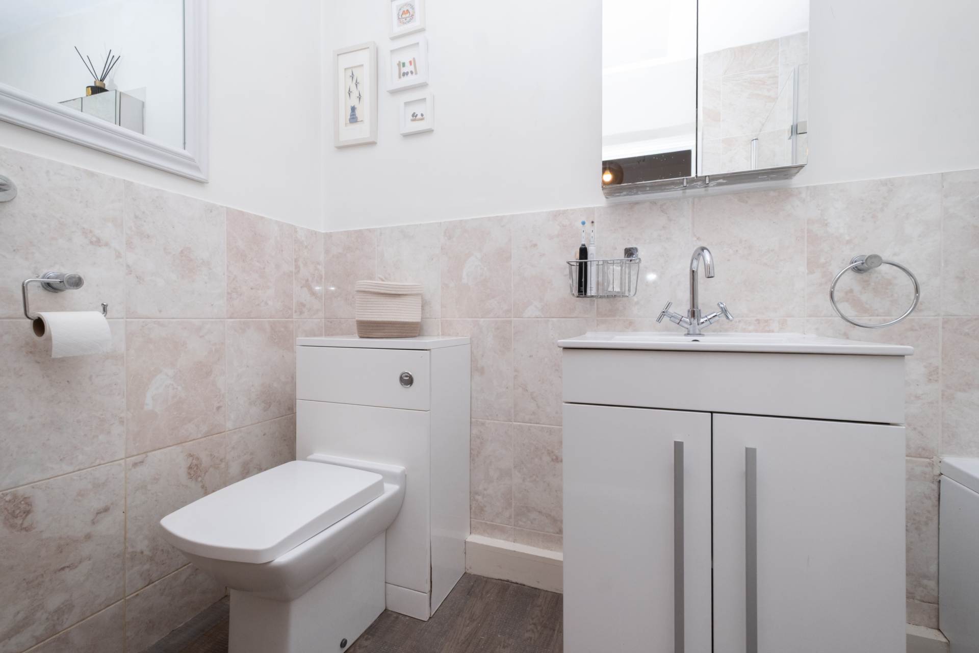 Additional Property Image 3 bedroom Detached Bungalow for sale in Canterbury 17