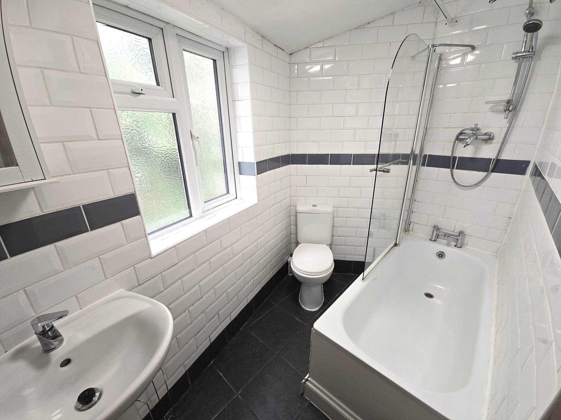 Additional Property Image 2 bedroom Apartment for sale in Canterbury 5