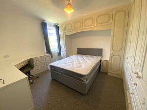 4 bedroom House to rent in Canterbury