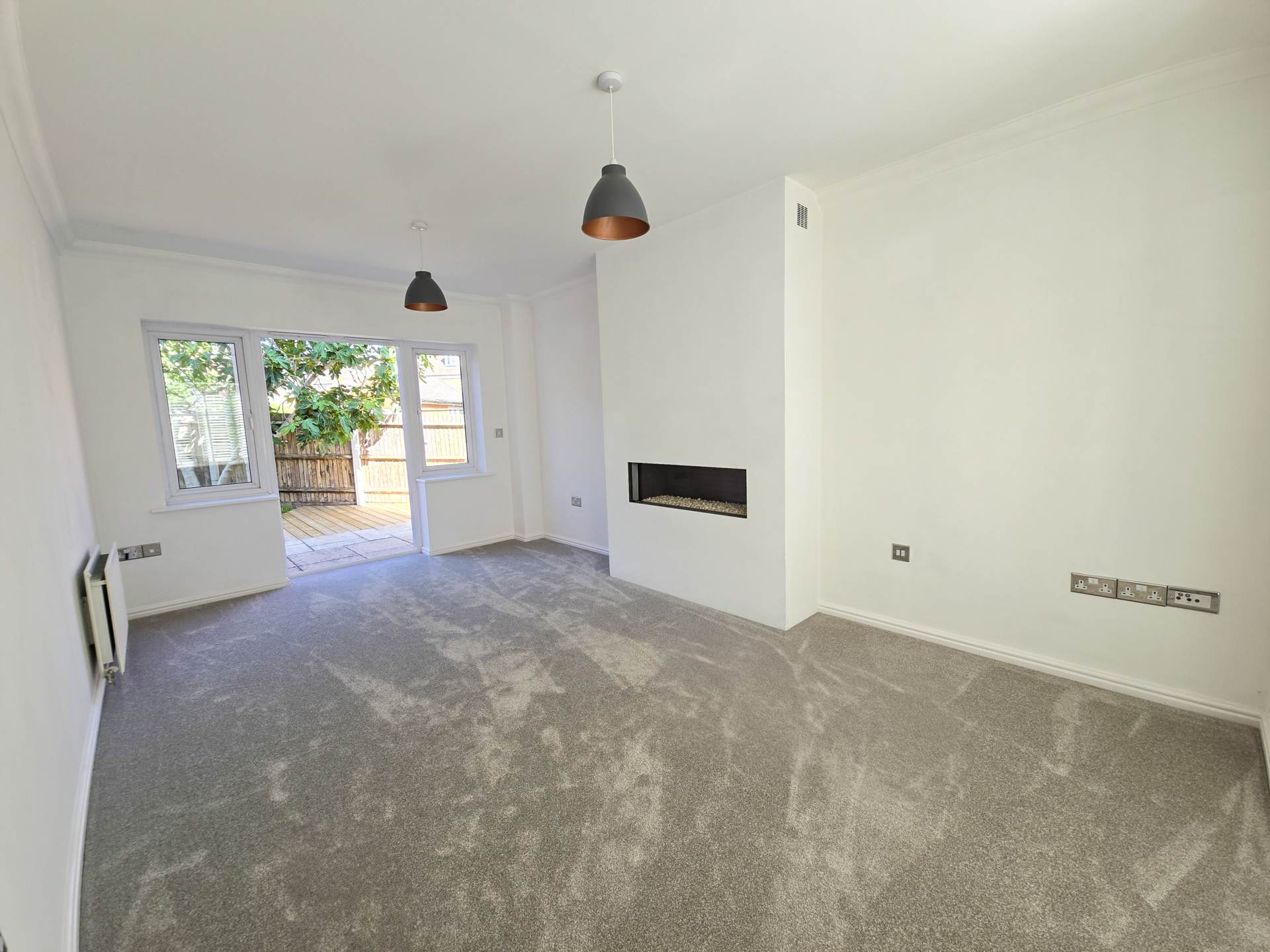 Additional Property Image 4 bedroom Detached for sale in Canterbury 2