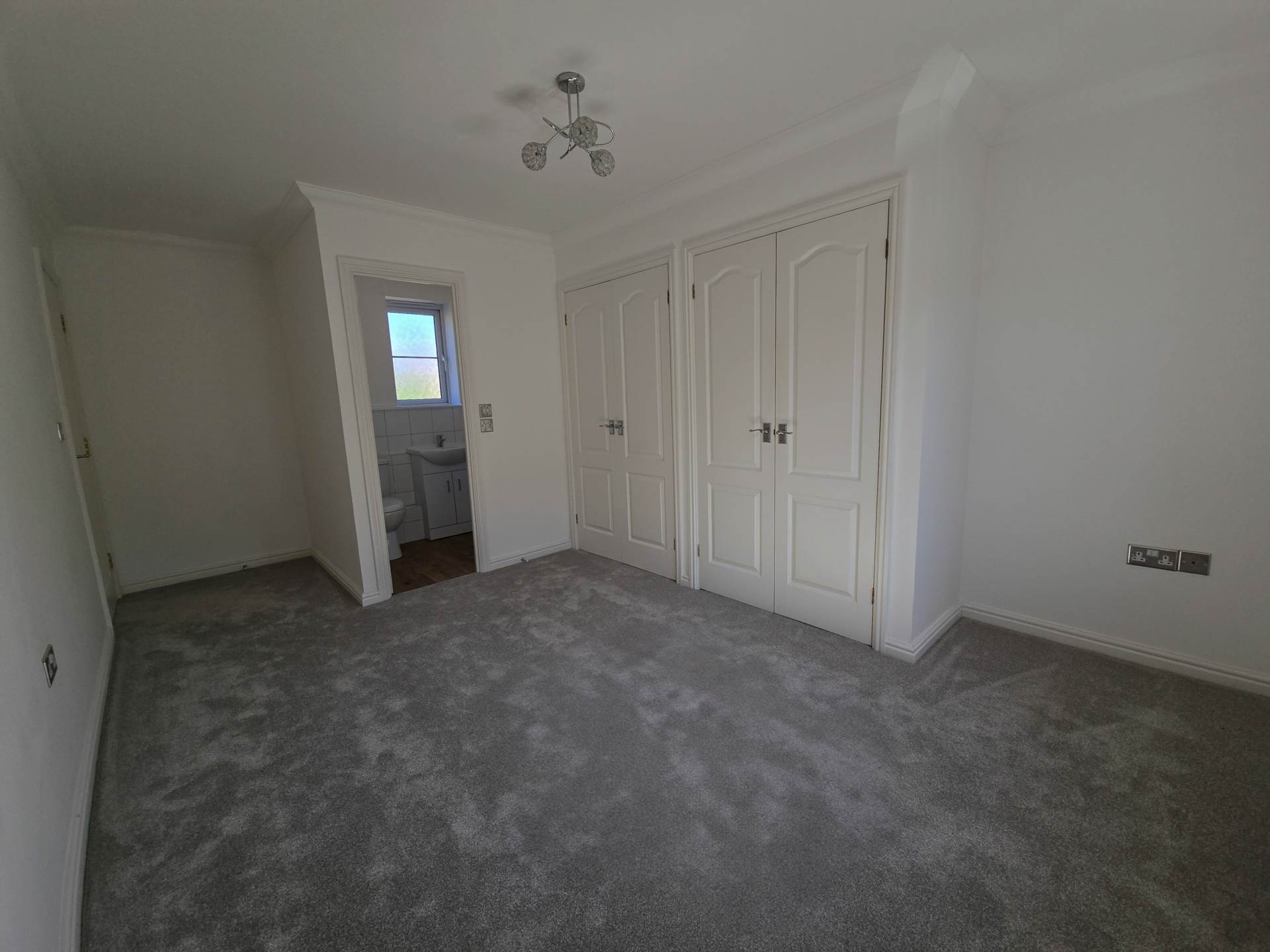 Additional Property Image 4 bedroom Detached for sale in Canterbury 8