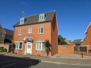 4 bedroom Detached for sale in Canterbury