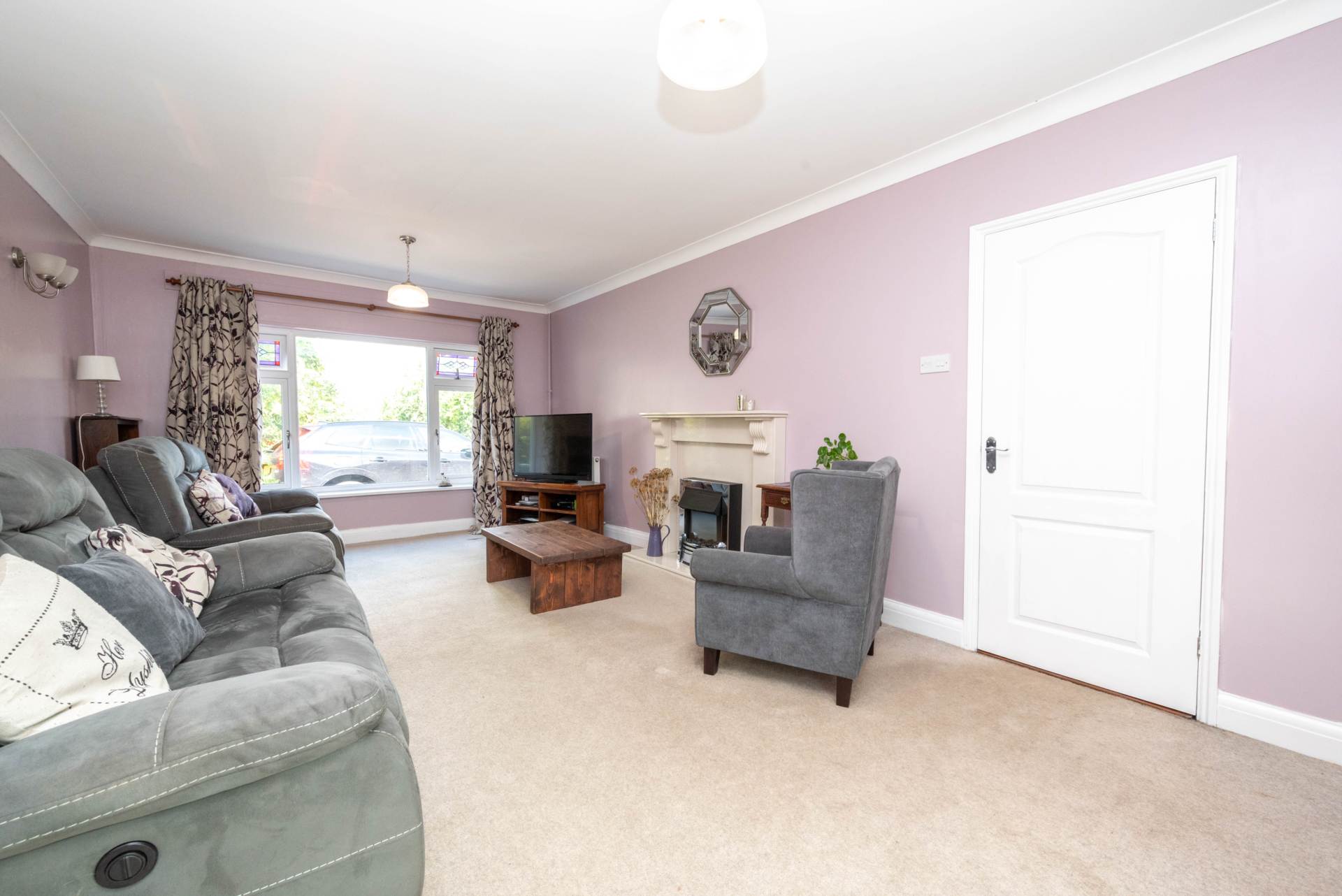 Additional Property Image 2 bedroom Detached Bungalow for sale in Canterbury 4