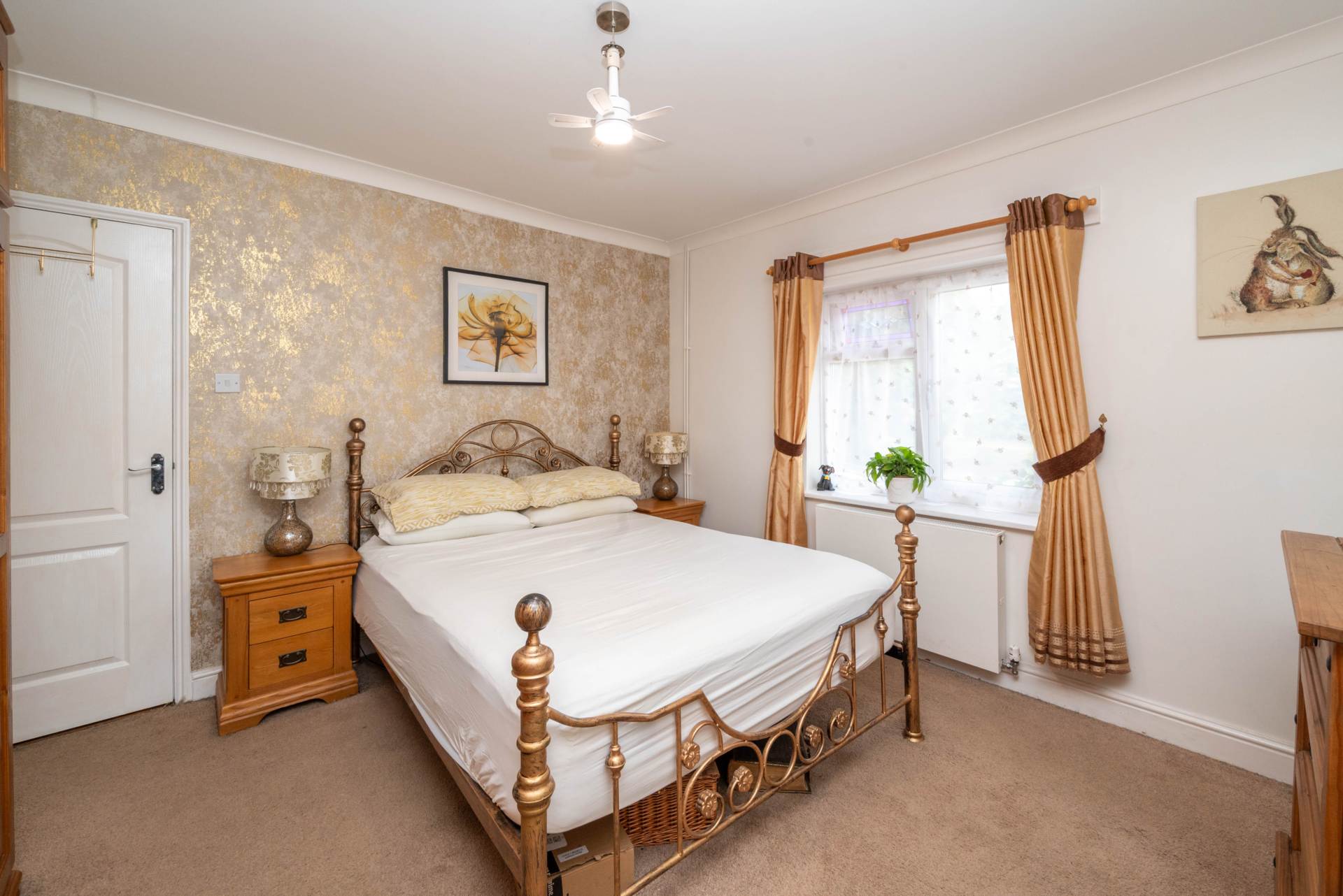 Additional Property Image 2 bedroom Detached Bungalow for sale in Canterbury 11