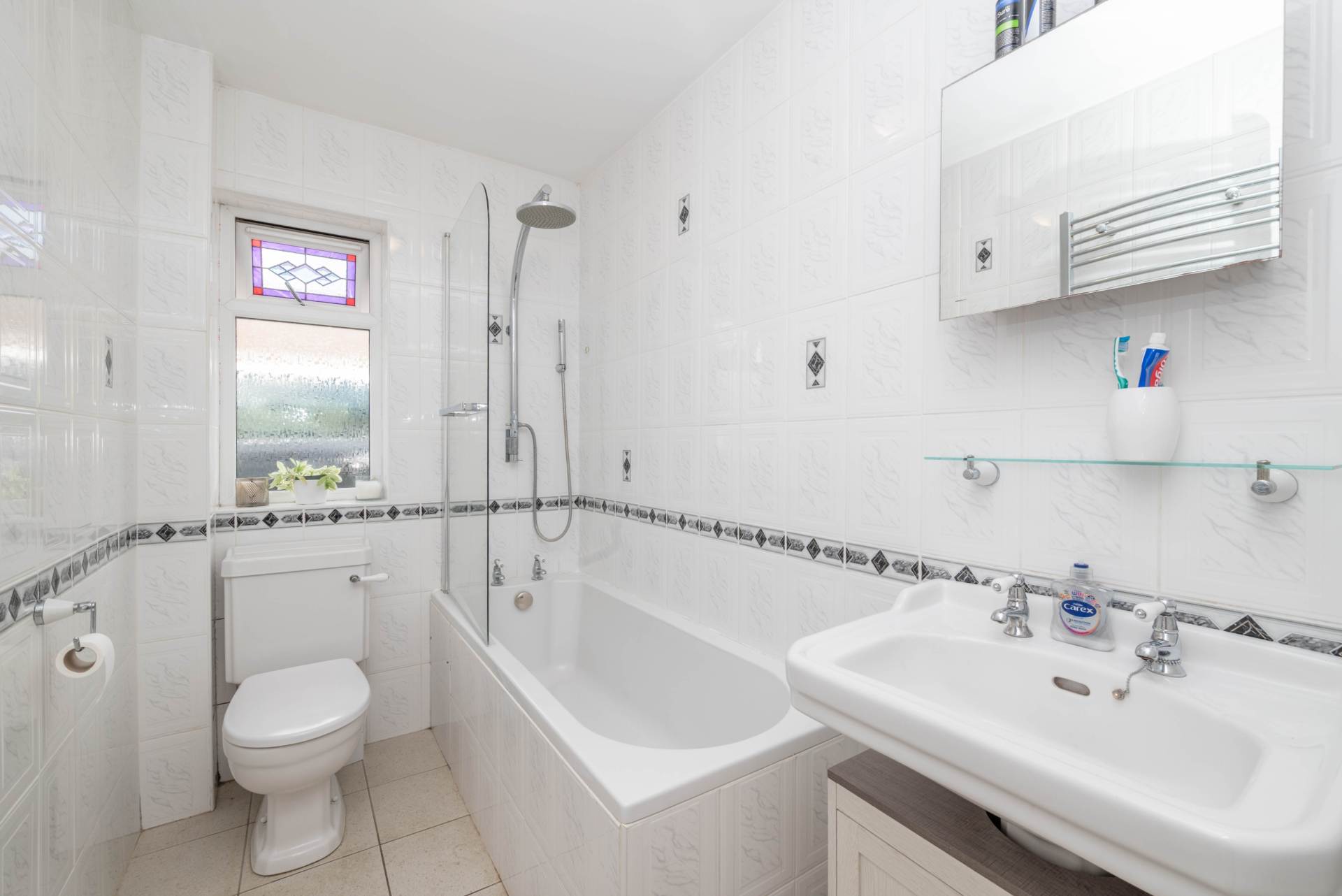 Additional Property Image 2 bedroom Detached Bungalow for sale in Canterbury 13