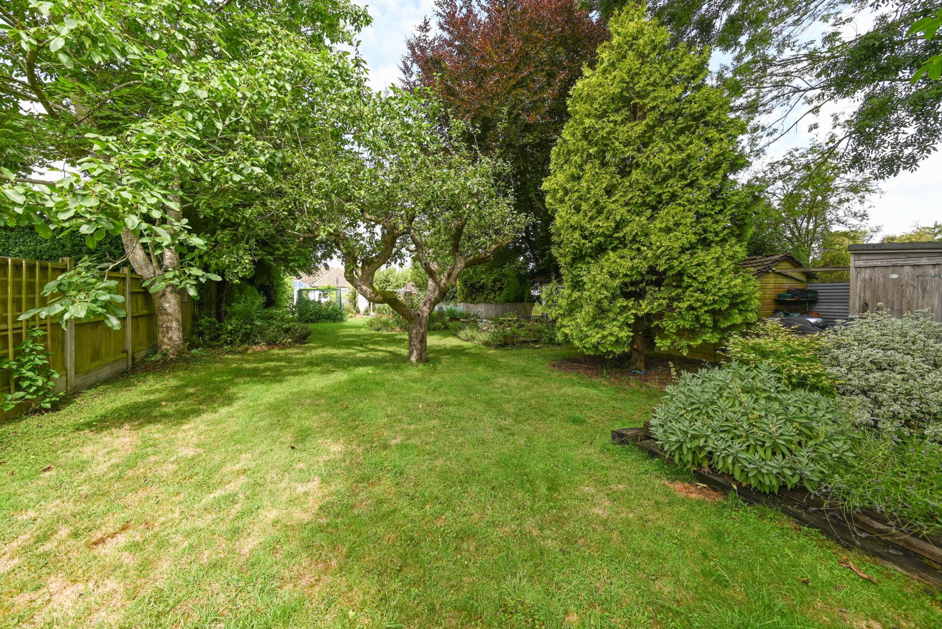 Additional Property Image 2 bedroom Detached Bungalow for sale in Canterbury 20