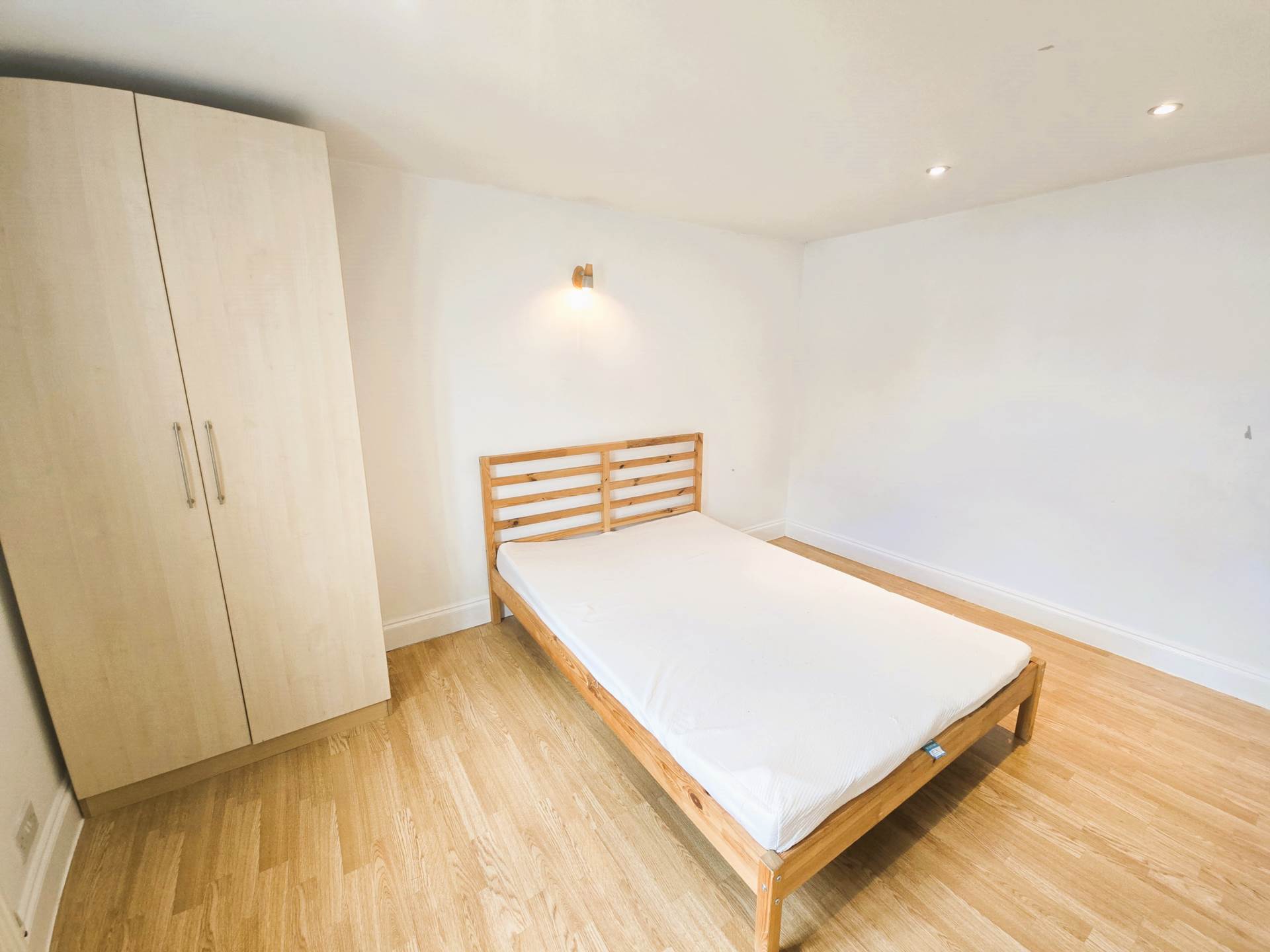 Additional Property Image 4 bedroom Terraced for sale in Canterbury 7
