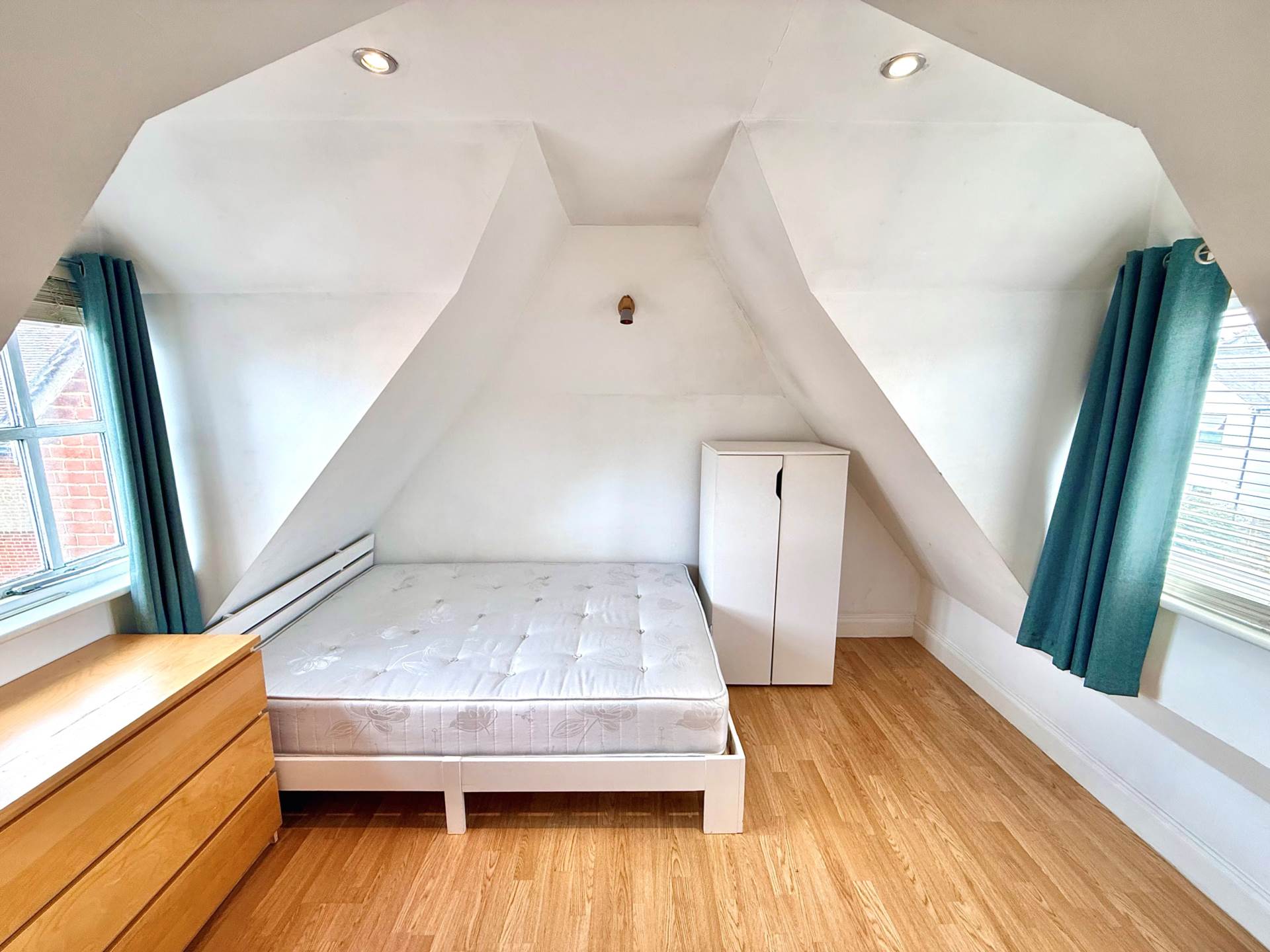 Additional Property Image 4 bedroom Terraced for sale in Canterbury 13