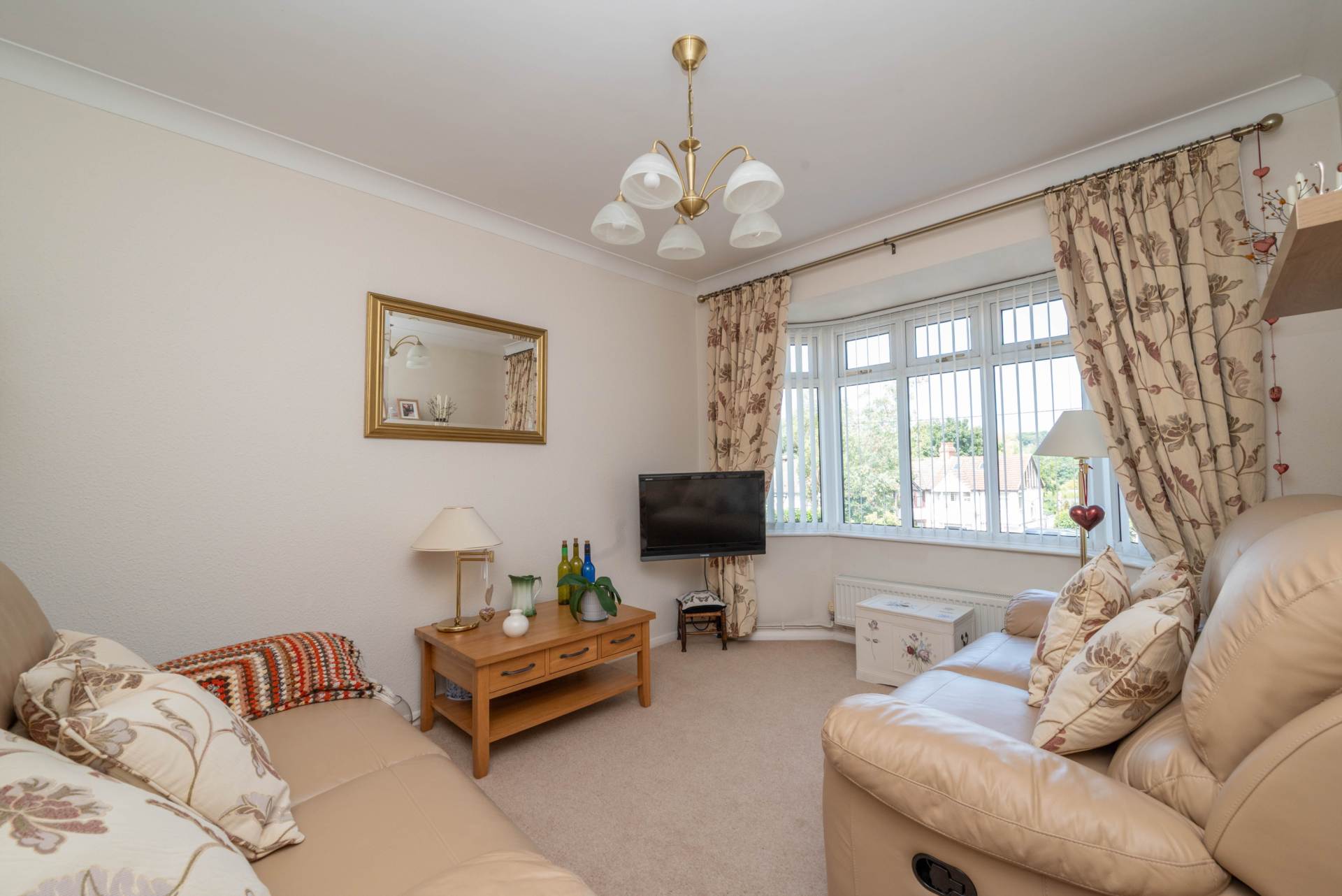 Additional Property Image 3 bedroom Detached for sale in Canterbury 5