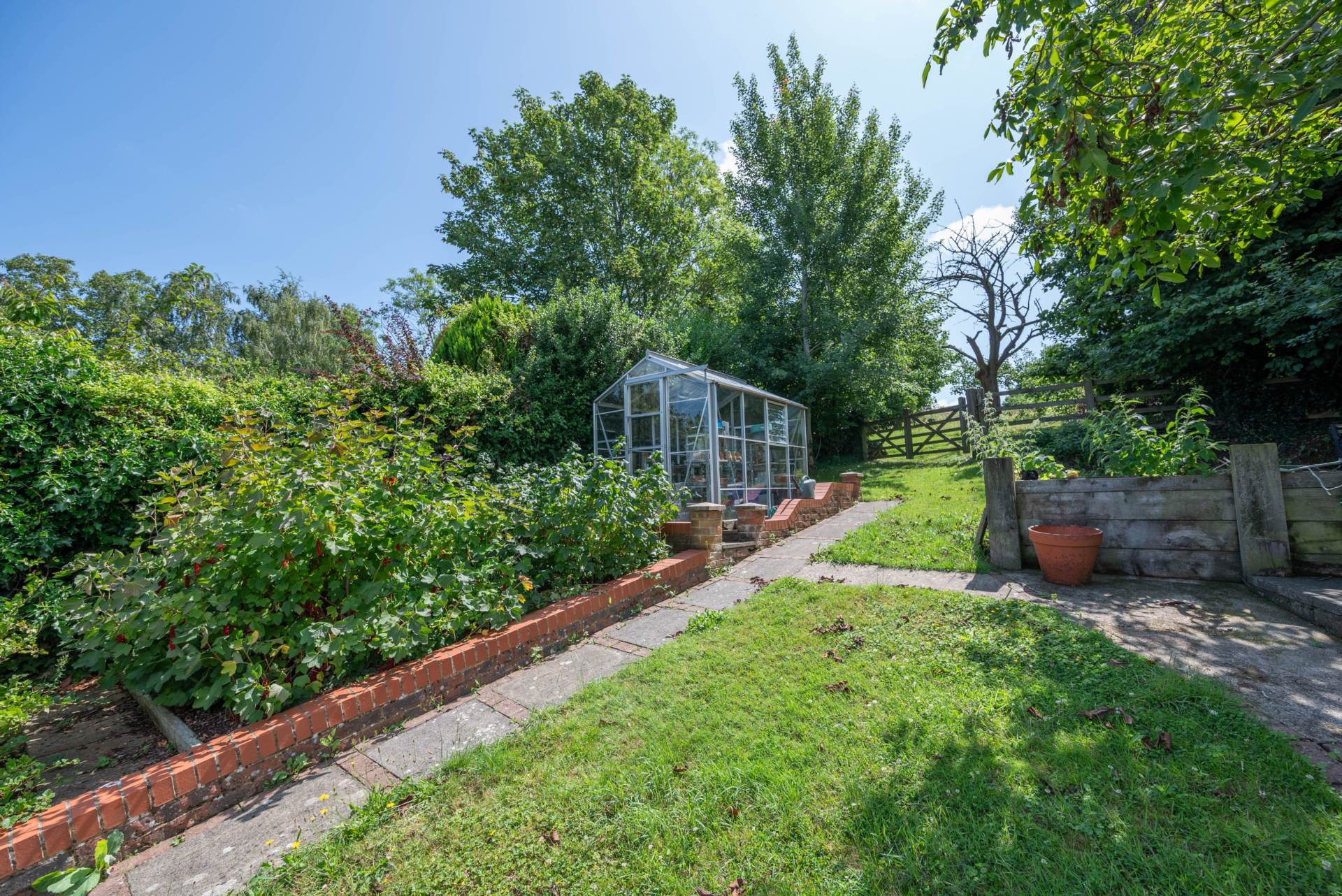 Additional Property Image 3 bedroom Detached for sale in Canterbury 22