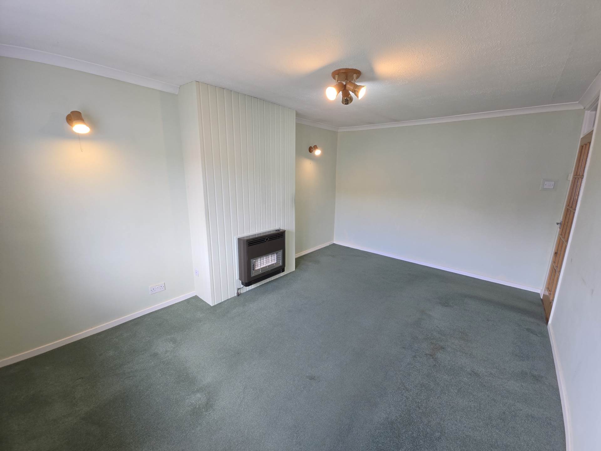 Additional Property Image 3 bedroom Semi Detached for sale in Canterbury 3