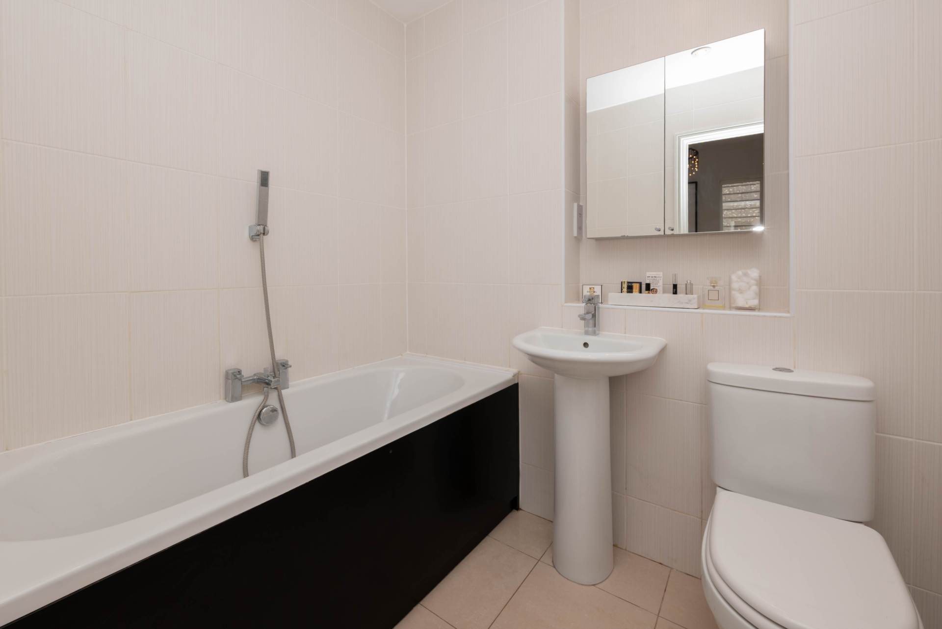 Additional Property Image 4 bedroom Detached for sale in Canterbury 20
