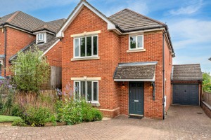 4 bedroom Detached for sale in Canterbury