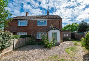2 bedroom Semi Detached for sale in Canterbury
