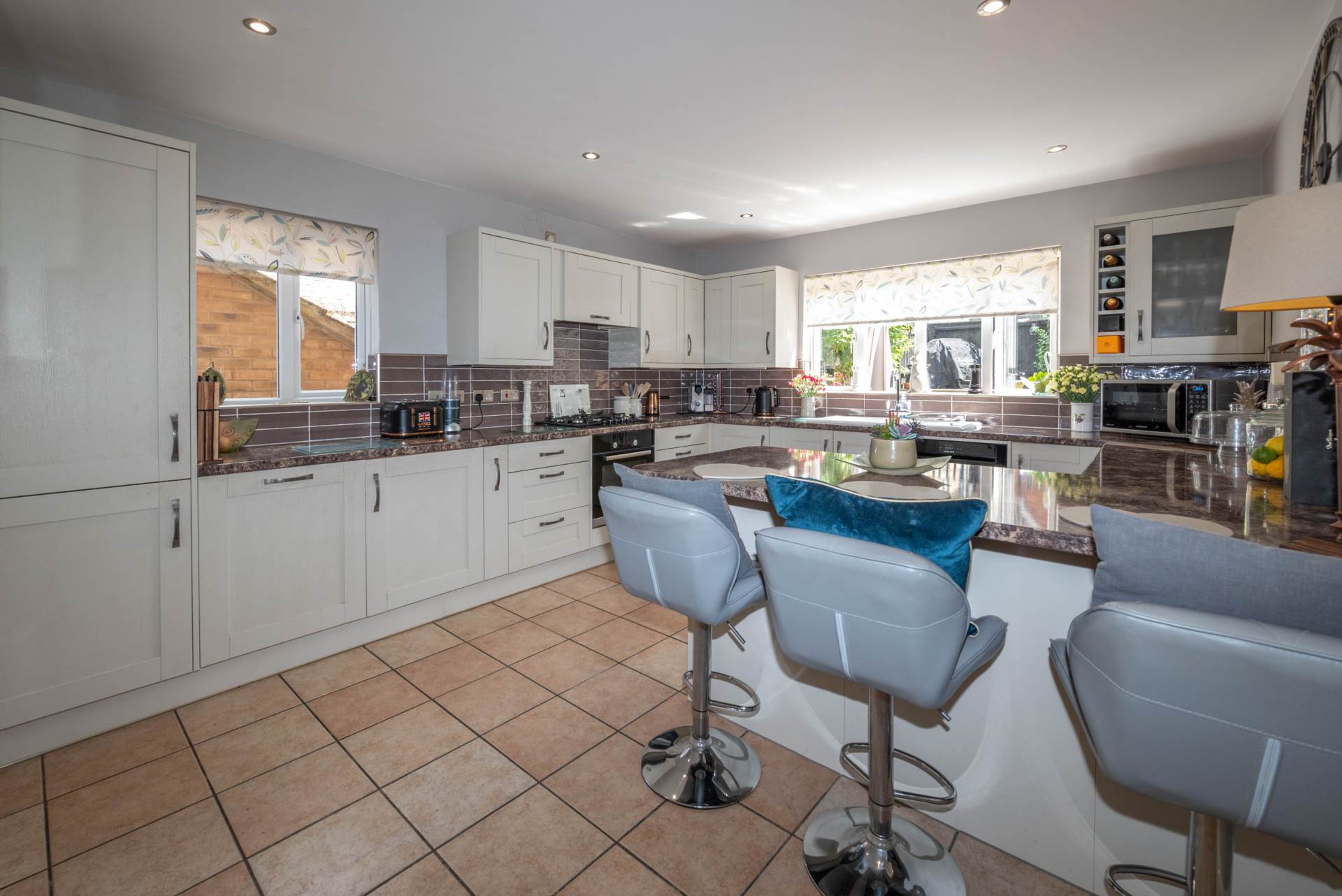 Additional Property Image 5 bedroom Detached for sale in Canterbury 4
