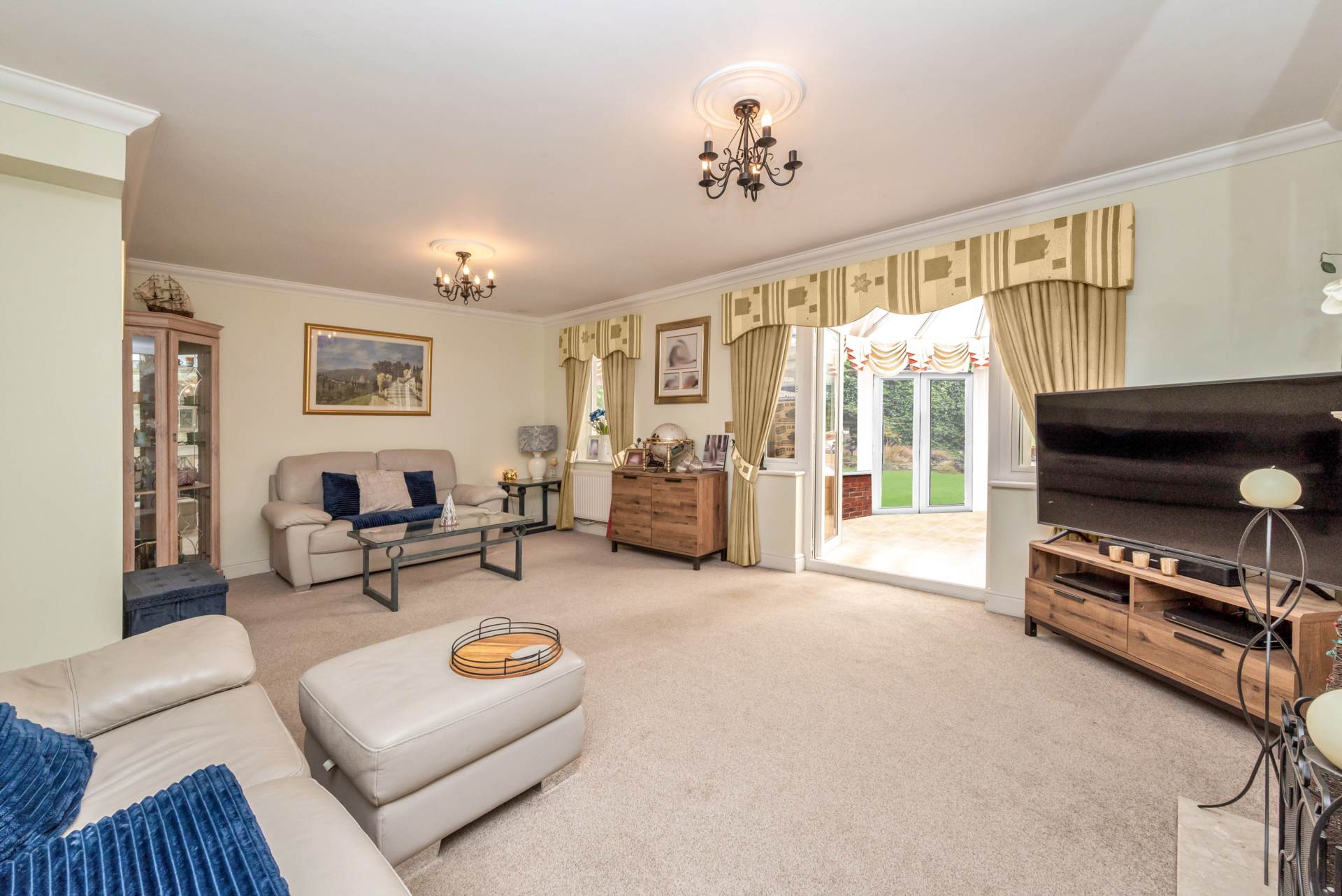 Additional Property Image 5 bedroom Detached for sale in Canterbury 8