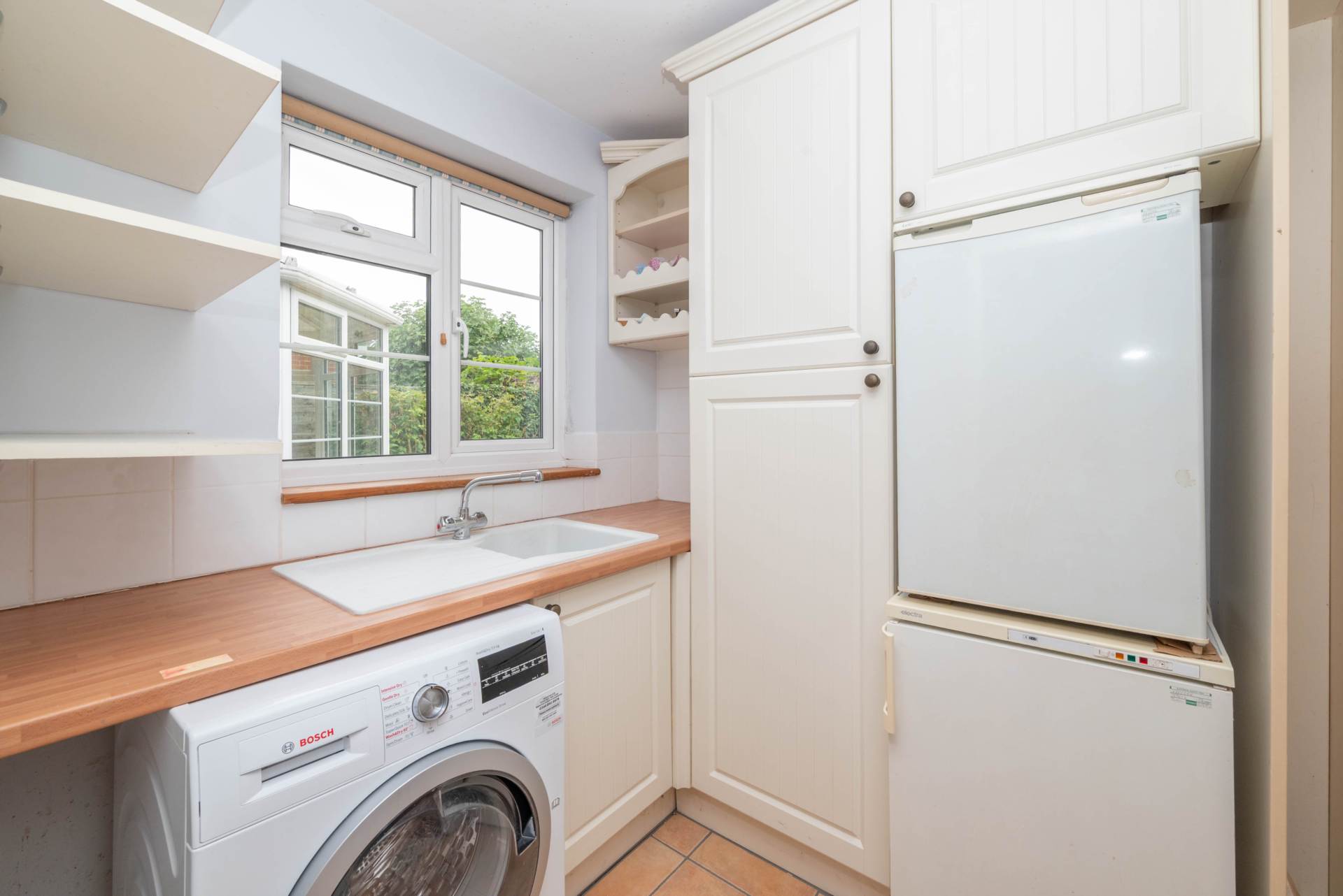 Additional Property Image 4 bedroom Semi Detached for sale in Canterbury 8