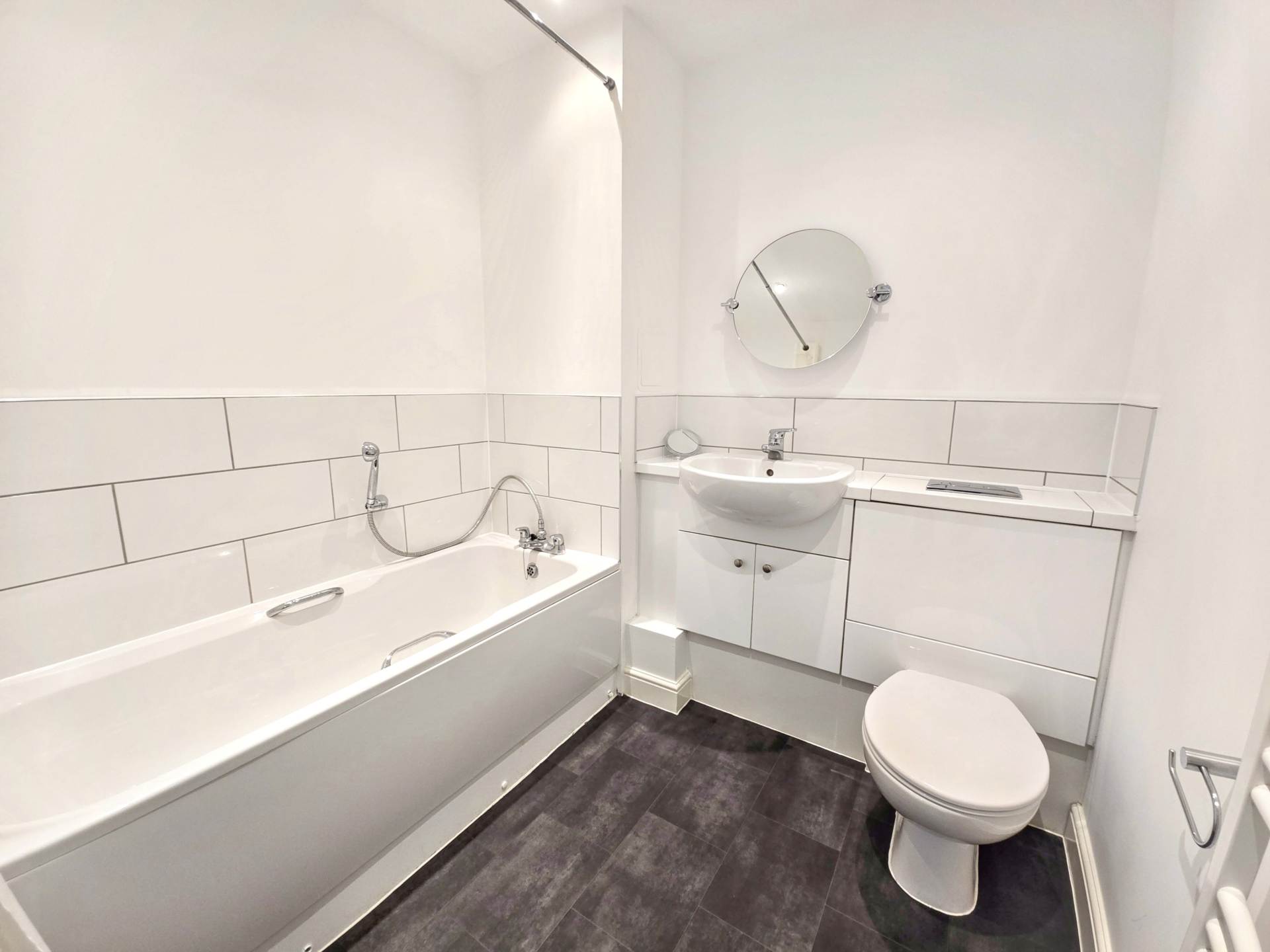 Additional Property Image 2 bedroom Flat for sale in Canterbury 5