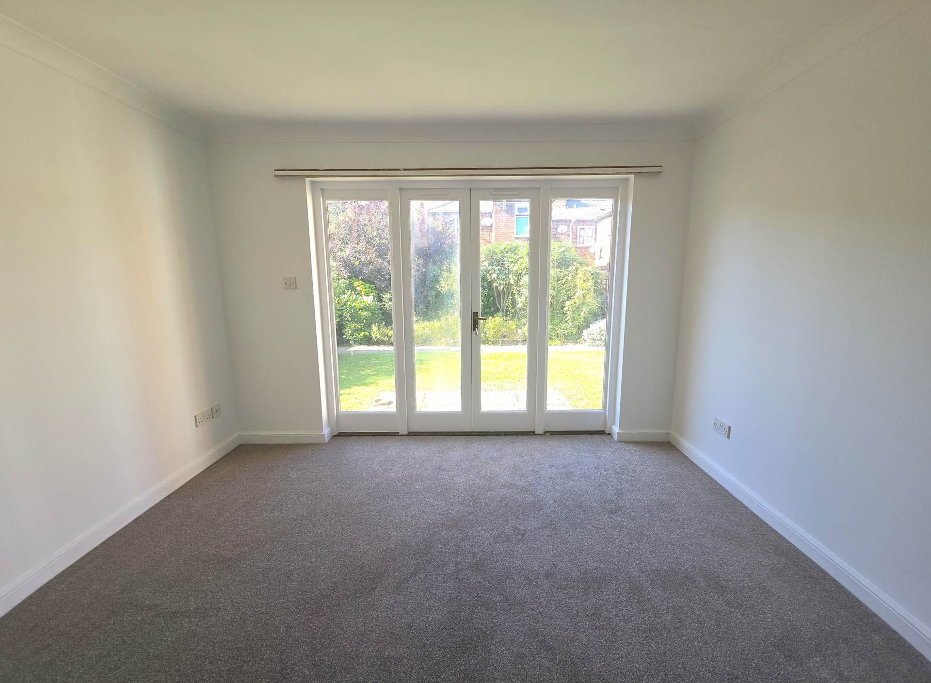 Additional Property Image 1 bedroom Semi Detached Bungalow for sale in Canterbury 4