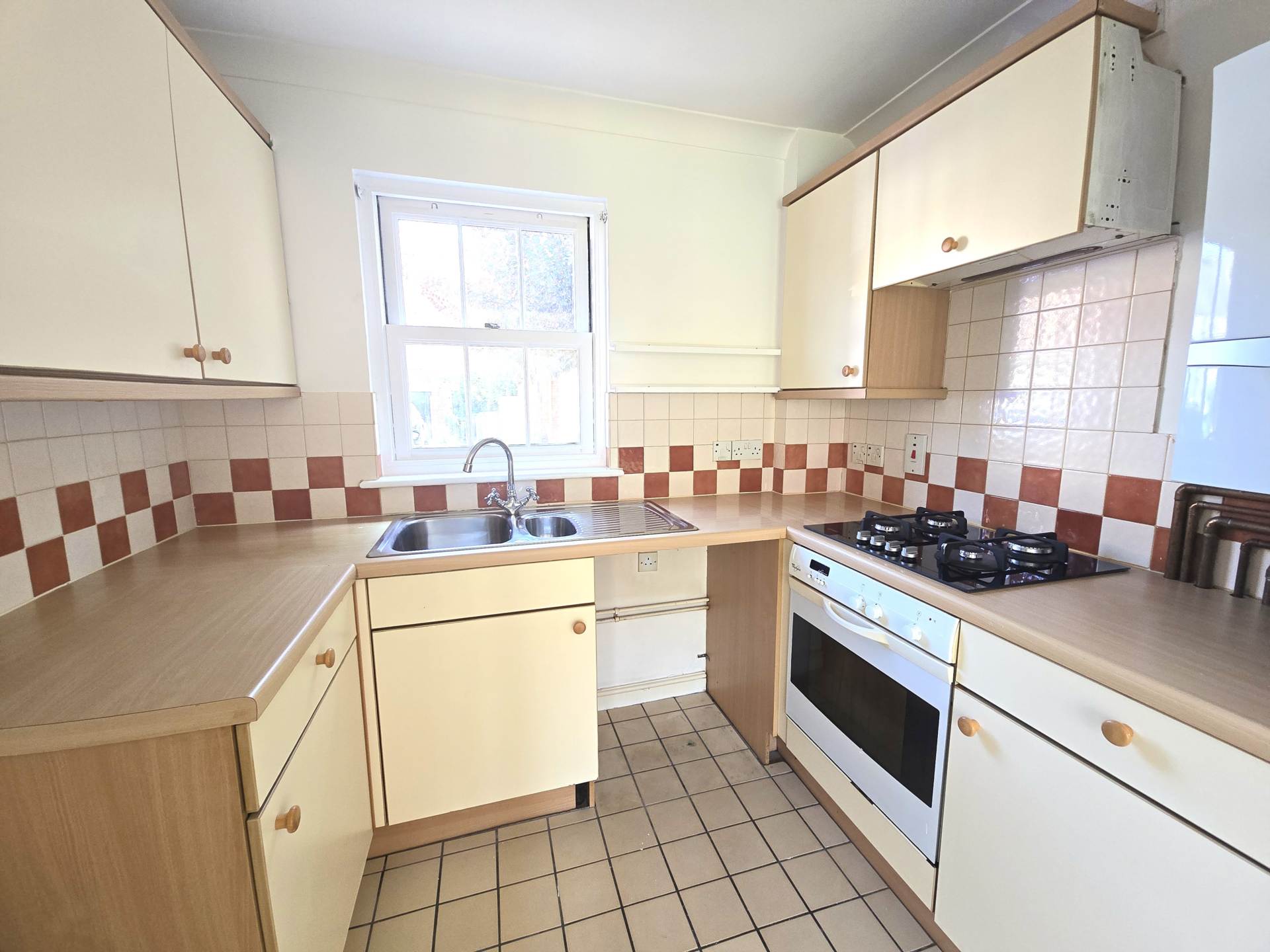 Additional Property Image 1 bedroom Semi Detached Bungalow for sale in Canterbury 5