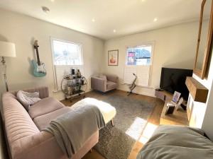2 bedroom Flat to rent in Whitstable