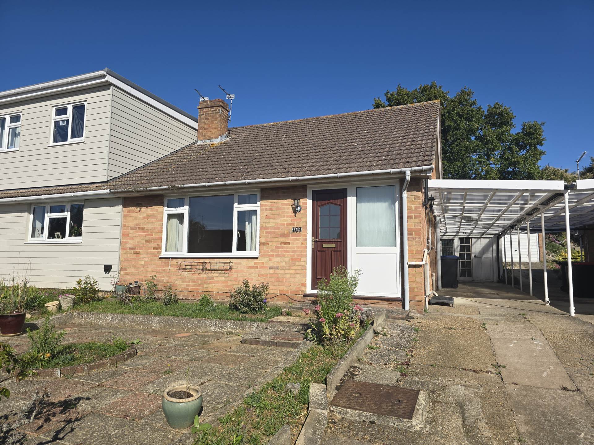2 bedroom Semi Detached Bungalow for sale in Canterbury